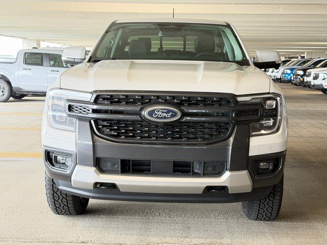 New 2025 Oxford White Ford Lariat image 2