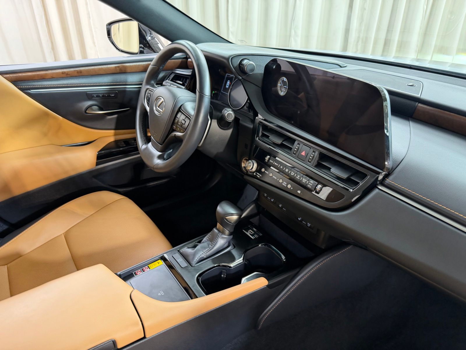 Used 2025 Silver Lexus 350 image 54