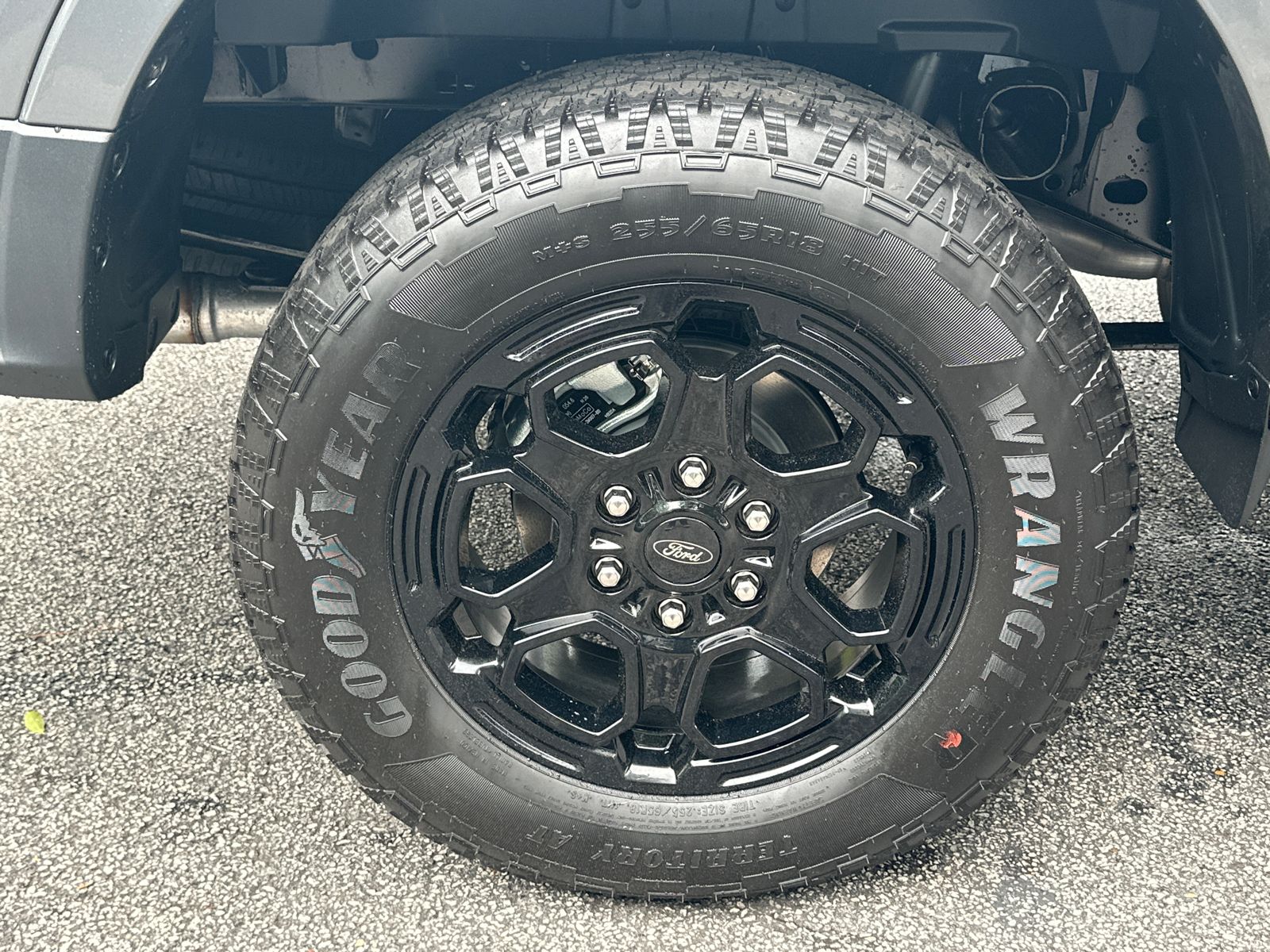 New 2026 Gray Ford XLT image 18