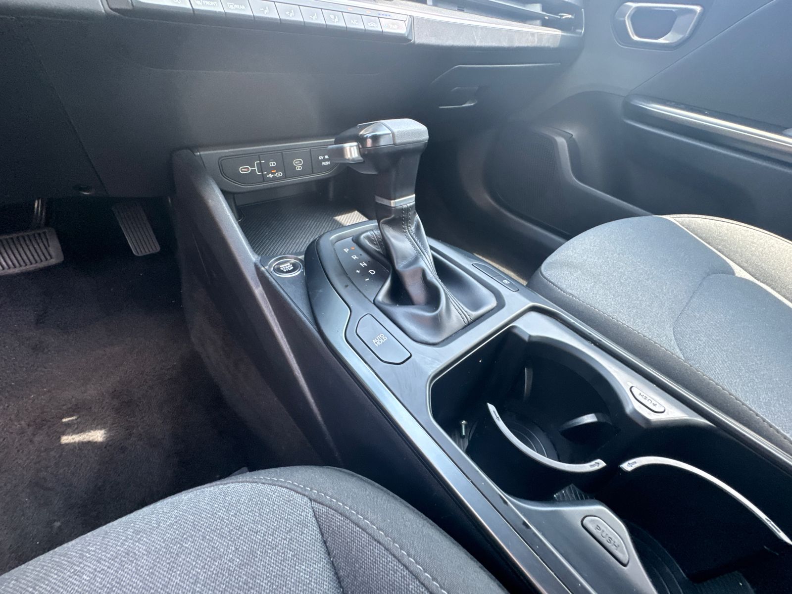 Used 2025 Gray Kia LXS image 30