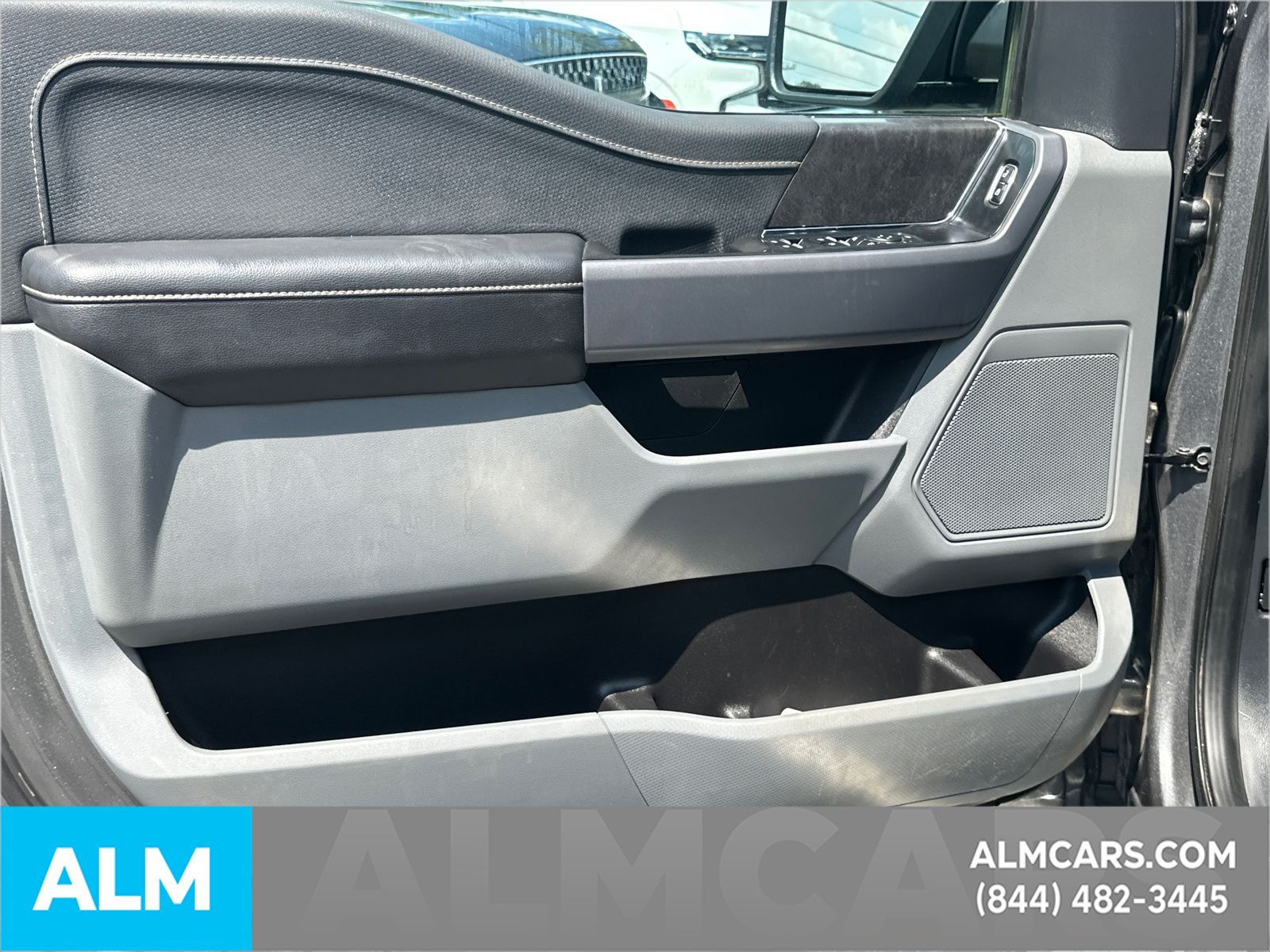 Used 2025 Gray Ford XLT image 11