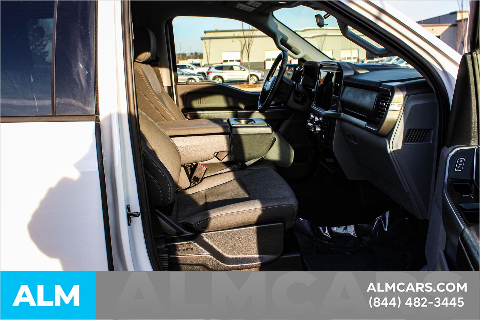 Used 2025 White Ford XLT image 17