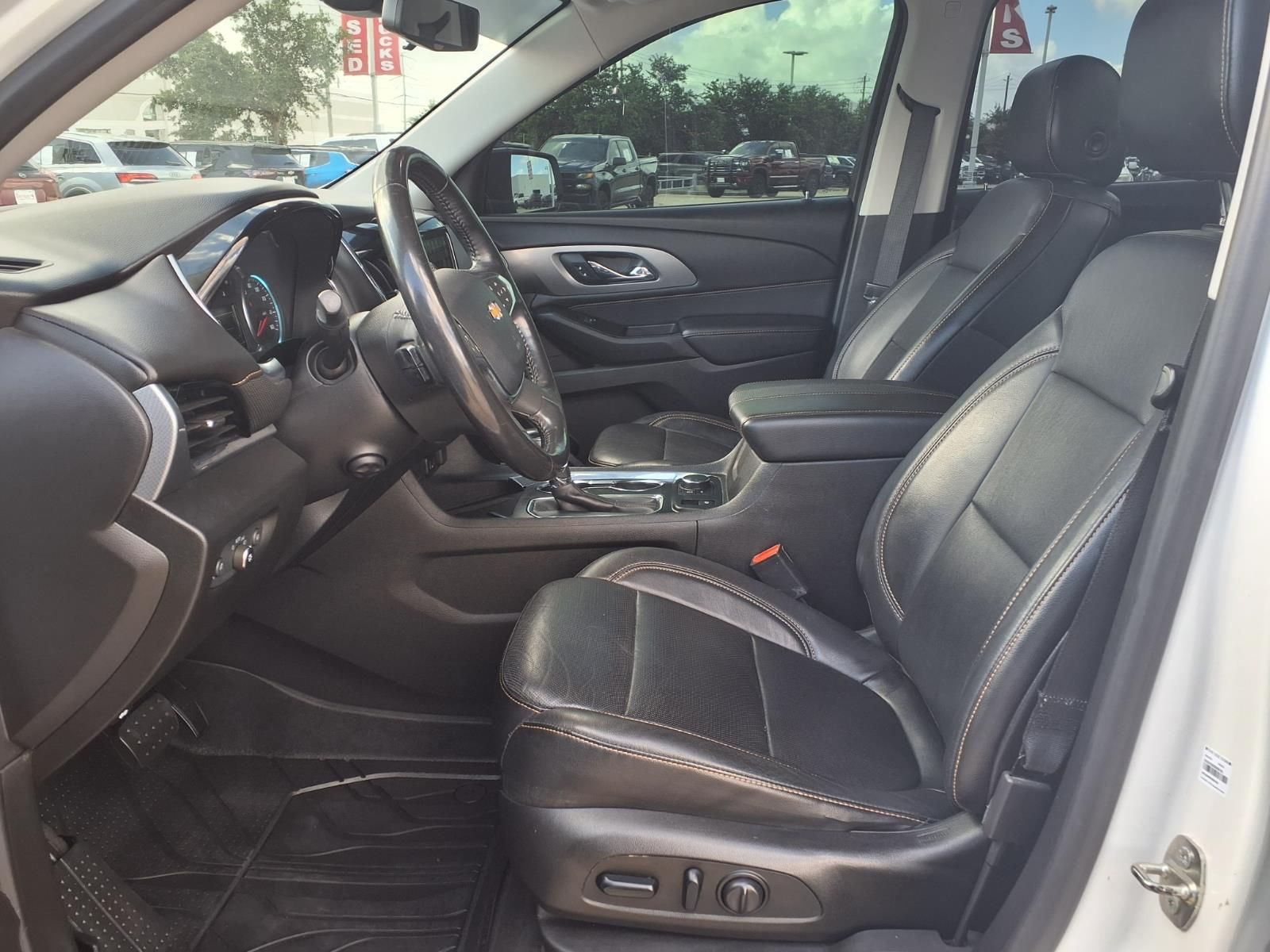 2019 Chevrolet Traverse Premier White at DeMontrond Gulf Freeway