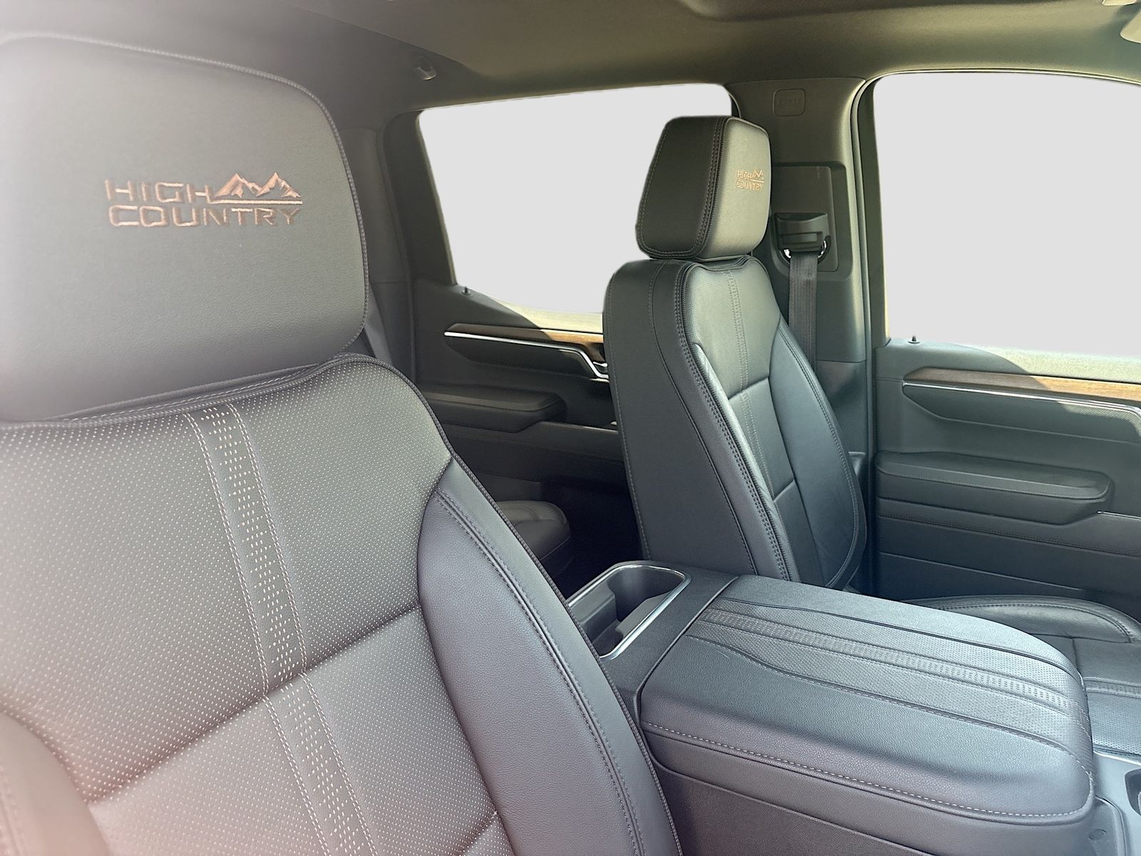 Used 2024 Beige Chevrolet High Country image 29