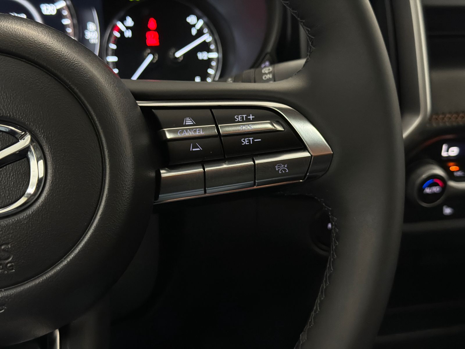 2026 Mazda CX-50 Premium - Photo 21