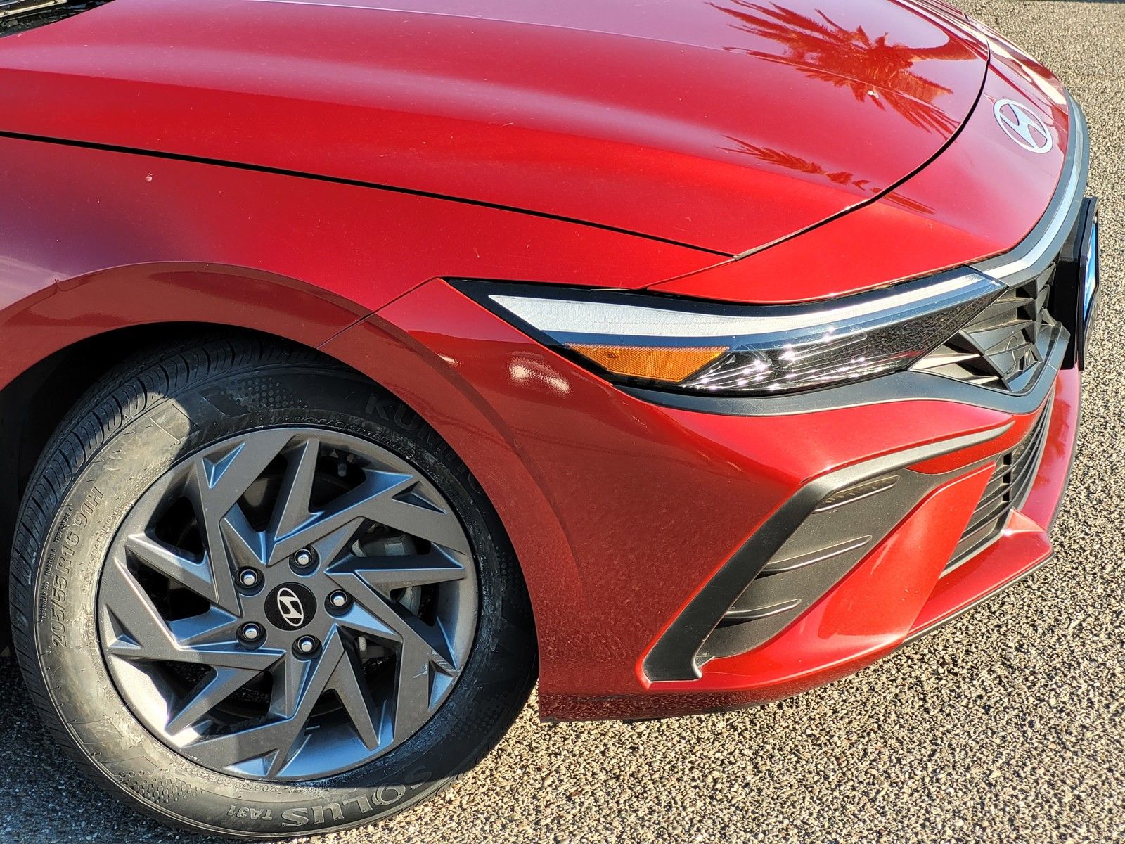 2024 Hyundai Elantra SEL - Photo 16
