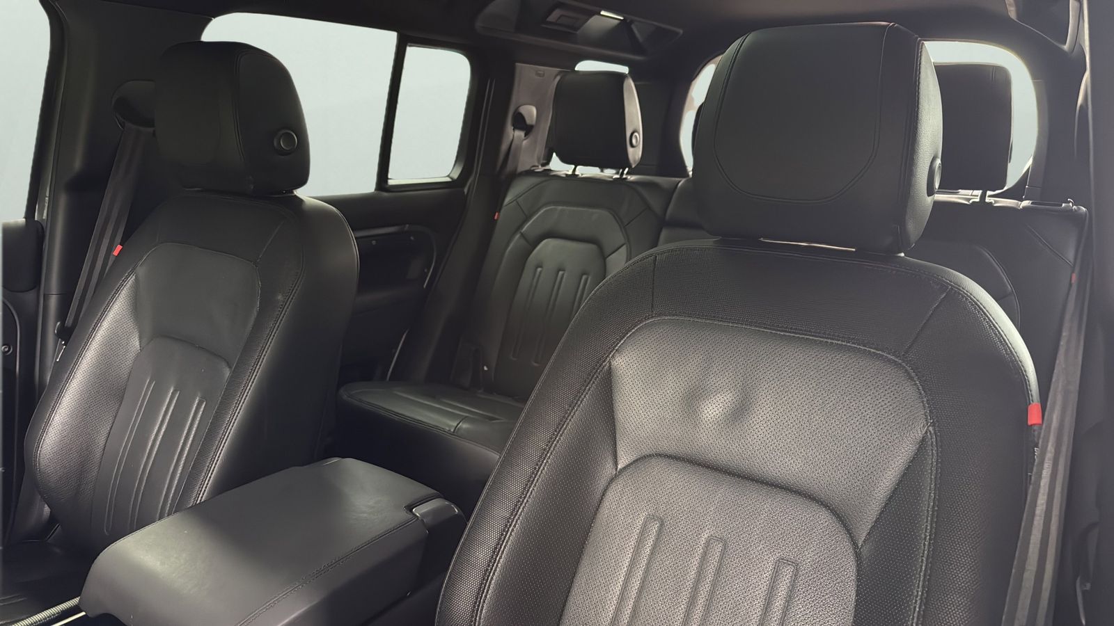 Used Car 2021 Land Rover Defender 110  X-dynamic Se For Sale Under $50,000 In Austin, Texas