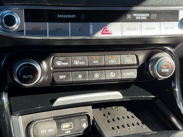 Used 2023 Ceramic White Kia GT-Line image 27