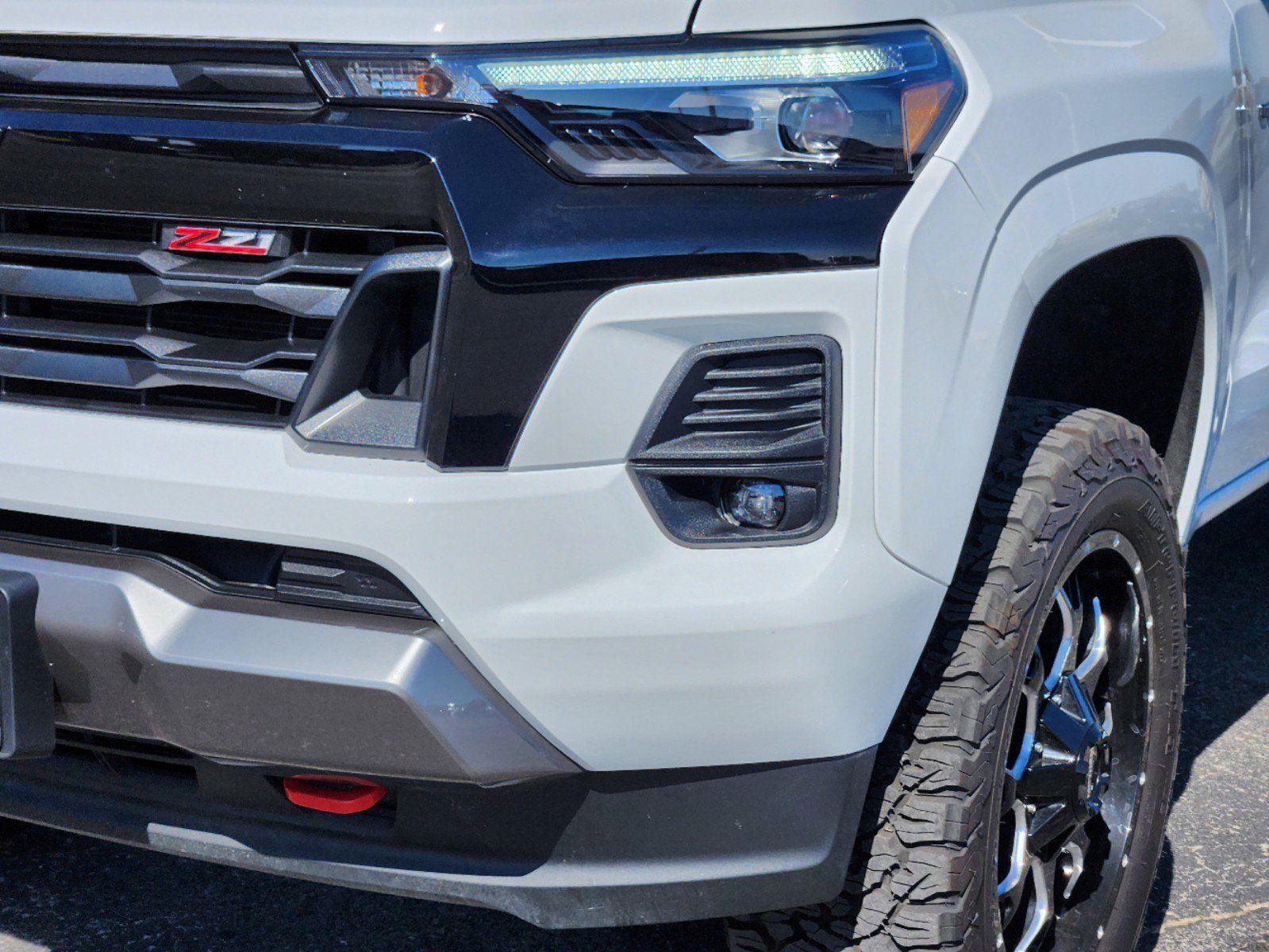 2023 Chevrolet Colorado Z71 10