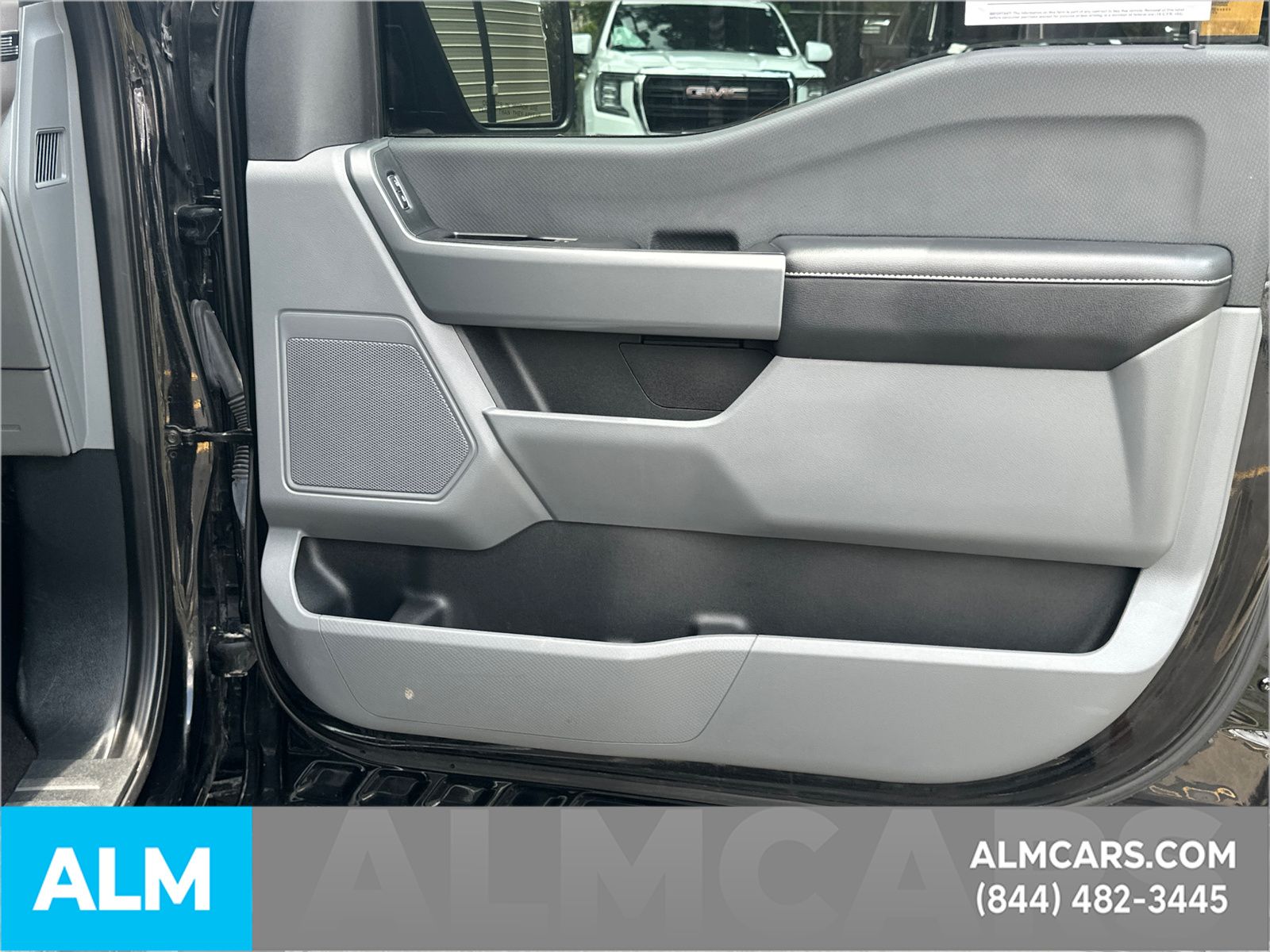 Used 2023 Black Ford XLT image 17