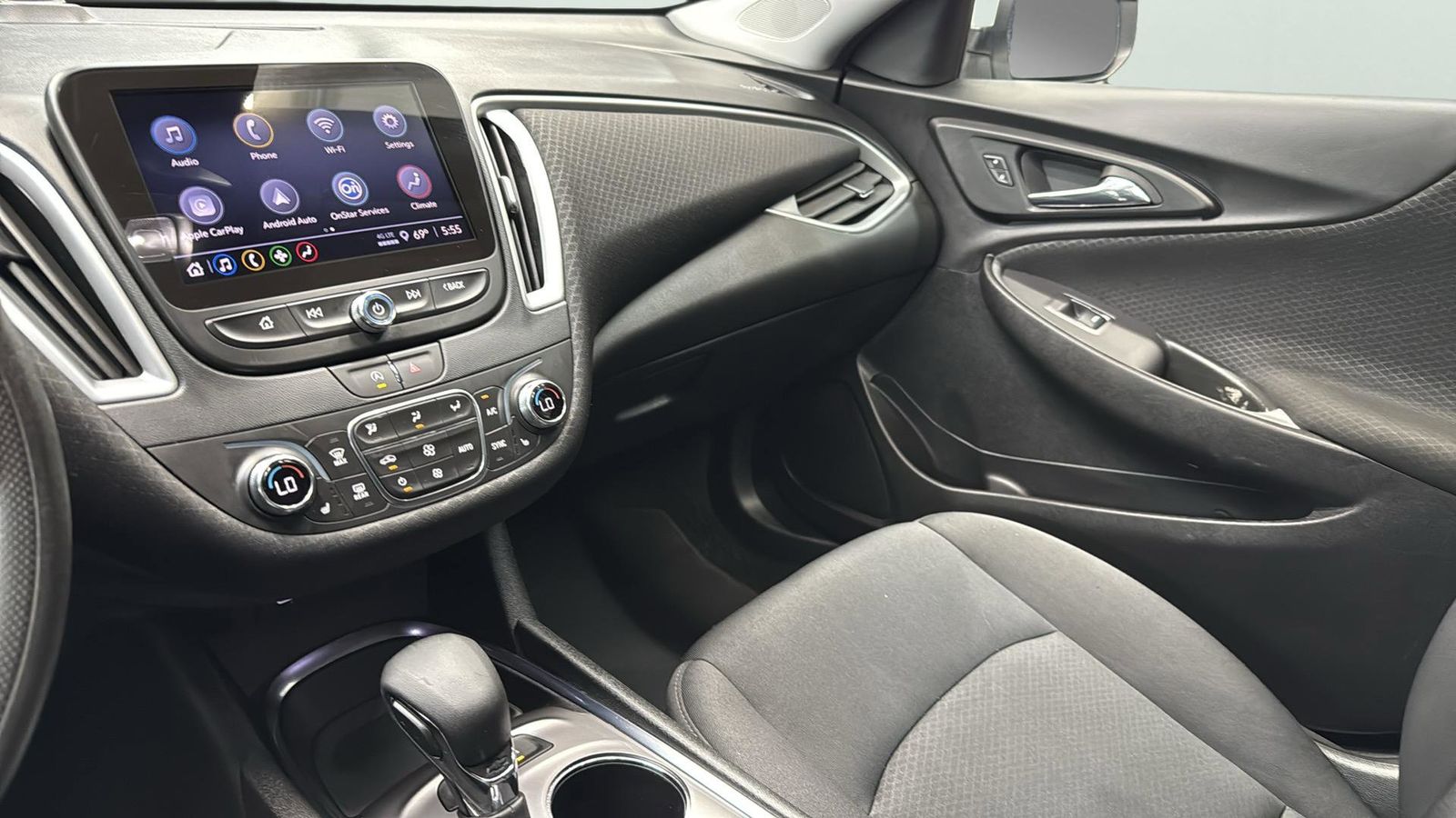 Used Car 2024 Chevrolet Malibu  Lt For Sale Under $25,000 In Austin, Texas