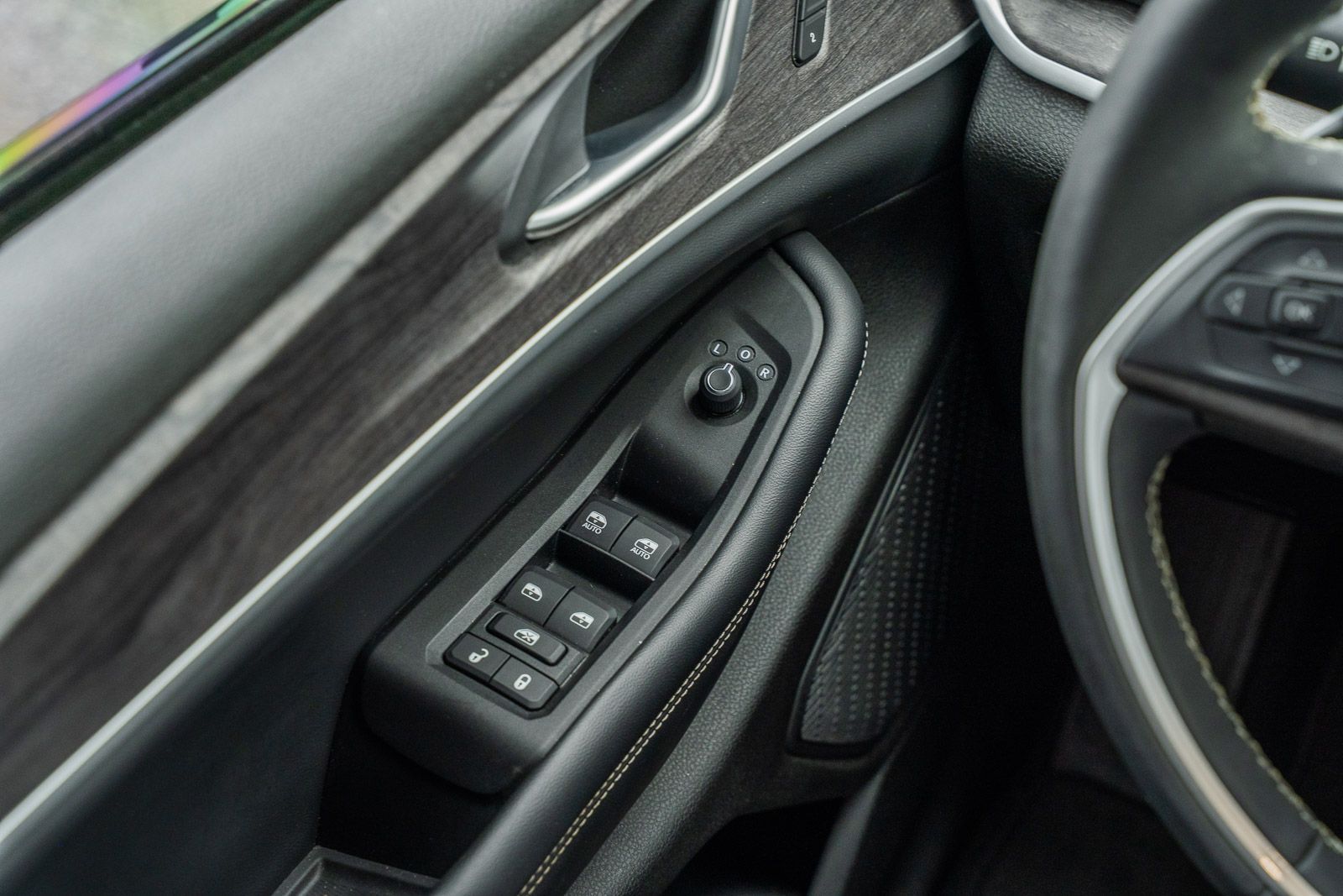 Used 2023 Jeep Grand Cherokee SUV