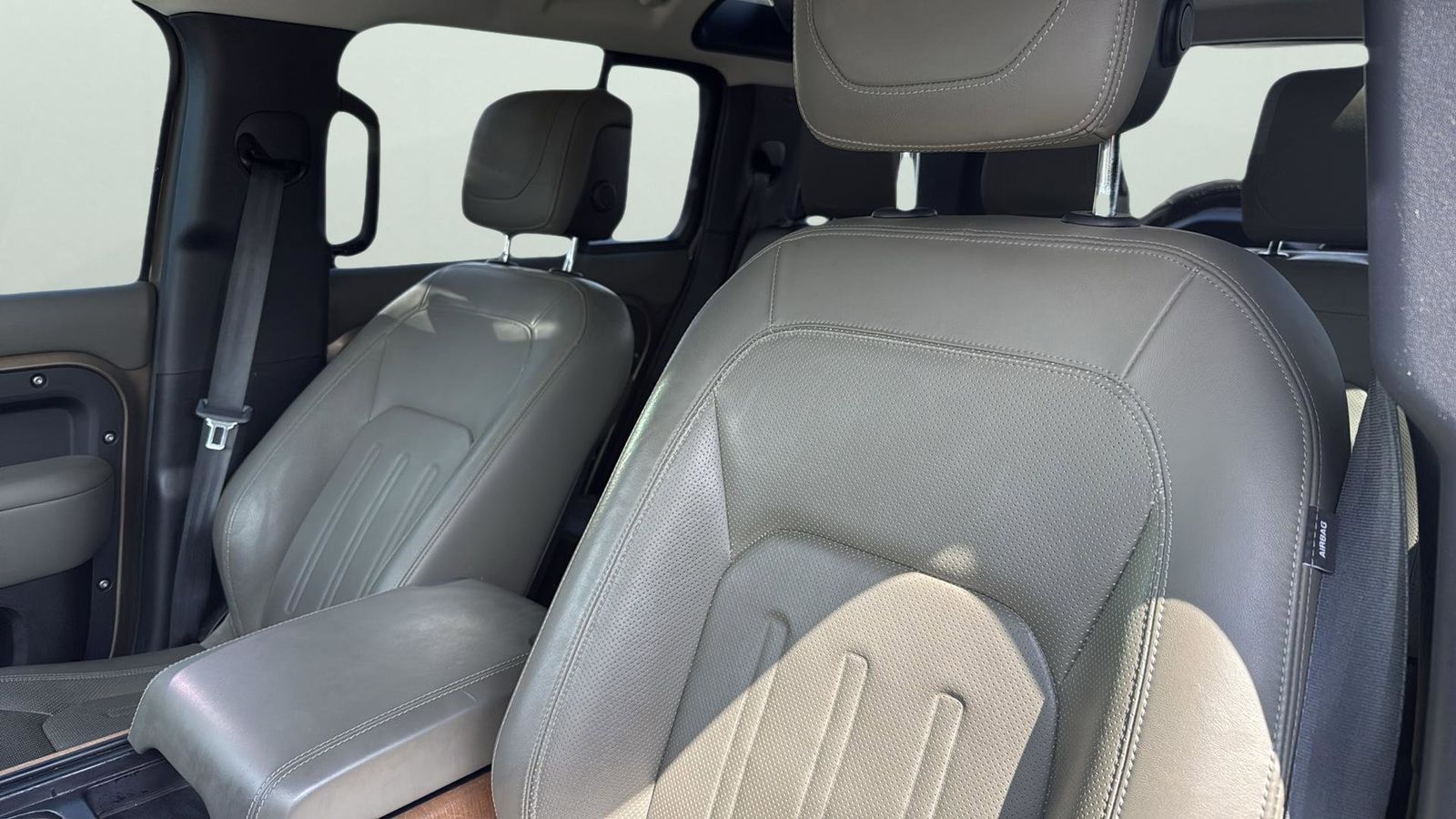 Used Car 2020 Land Rover Defender 110  Hse For Sale Under $50,000 In Austin, Texas