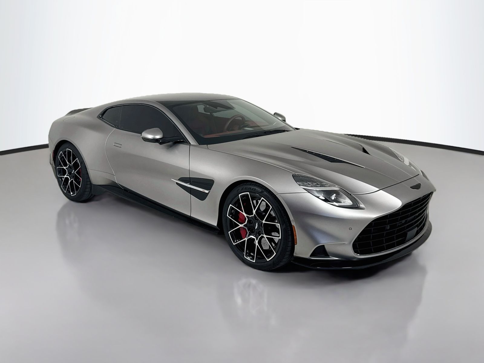 Q Tungsten Silver 2025 Aston Martin Vanquish Coupe Rear-Wheel Drive 8-Speed Automatic