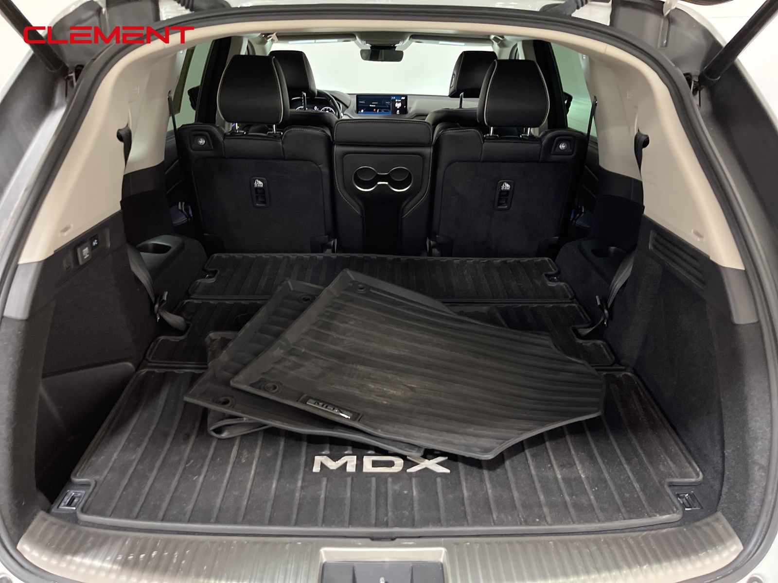 2023 Acura MDX Advance 34