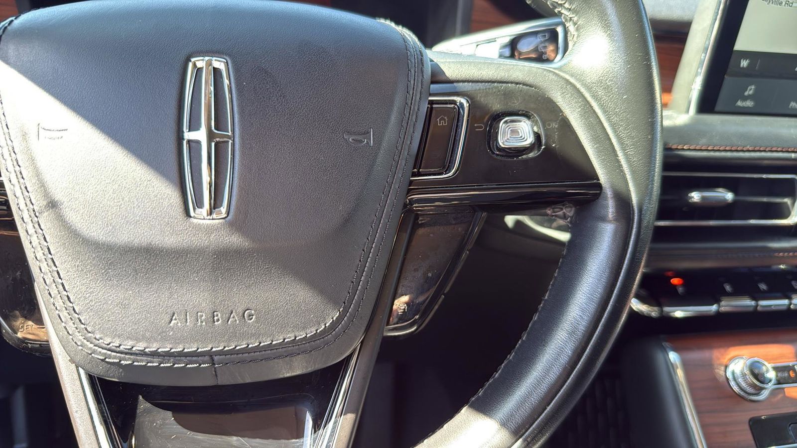 Used Car 2023 Lincoln Aviator  Reserve For Sale Under $50,000 In Austin, Texas