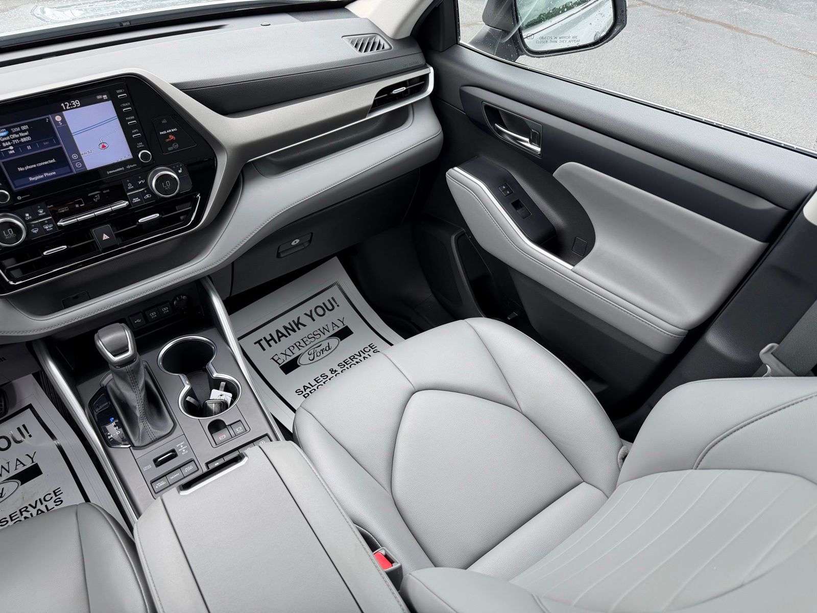 2021 Toyota Highlander image 18