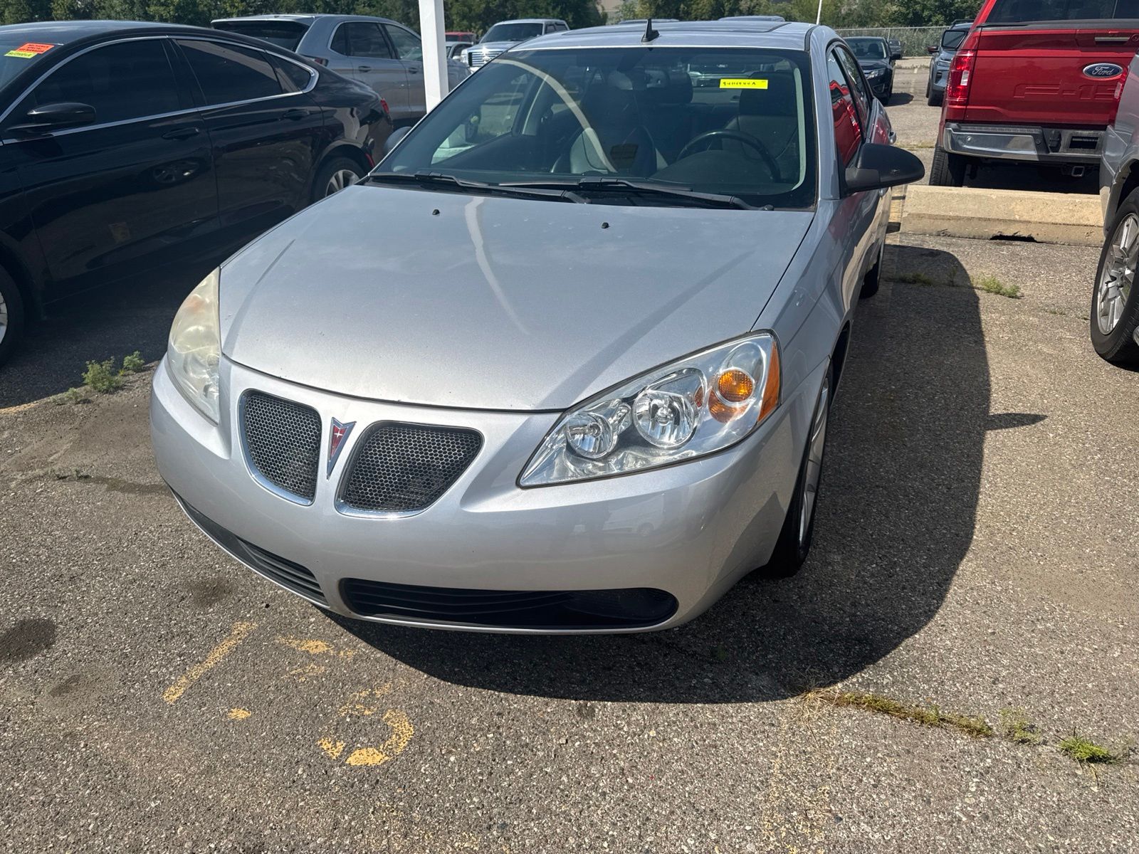 Maverick Silver Metallic 2009 Pontiac G6 Sedan Front-Wheel Drive 4-Speed Automatic Overdrive