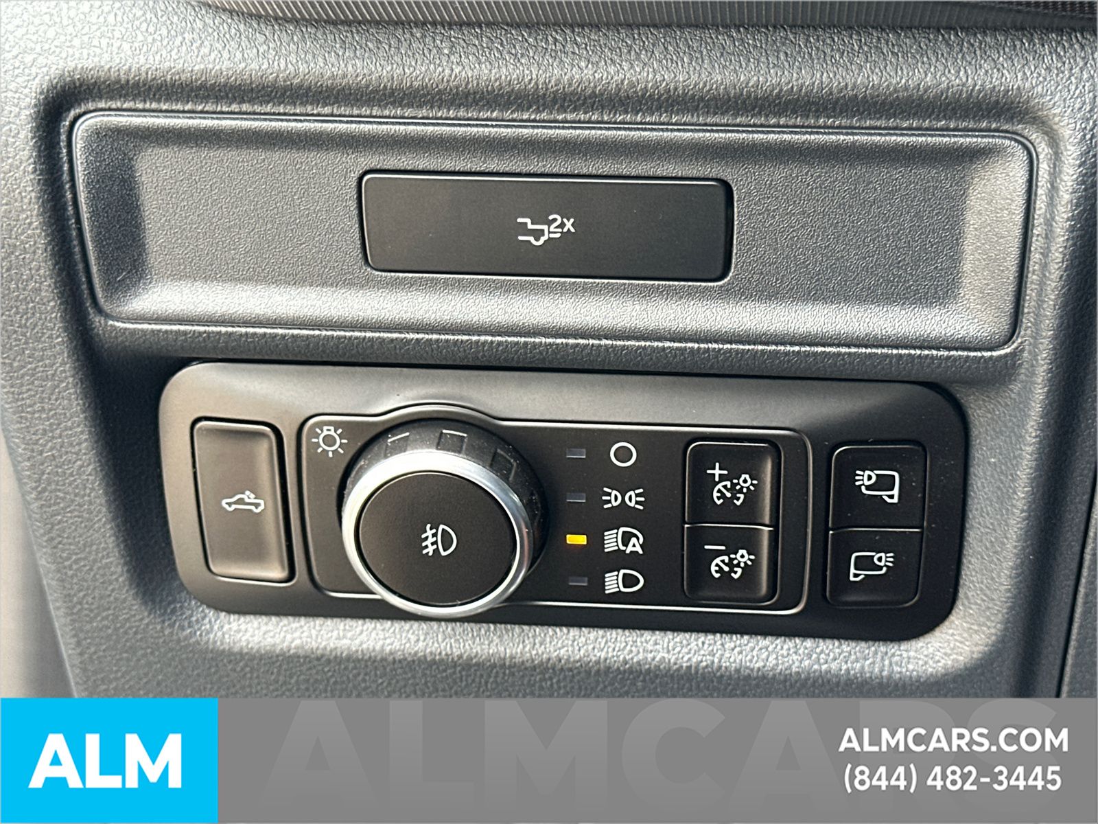 Used 2026 White Ford Lariat image 34