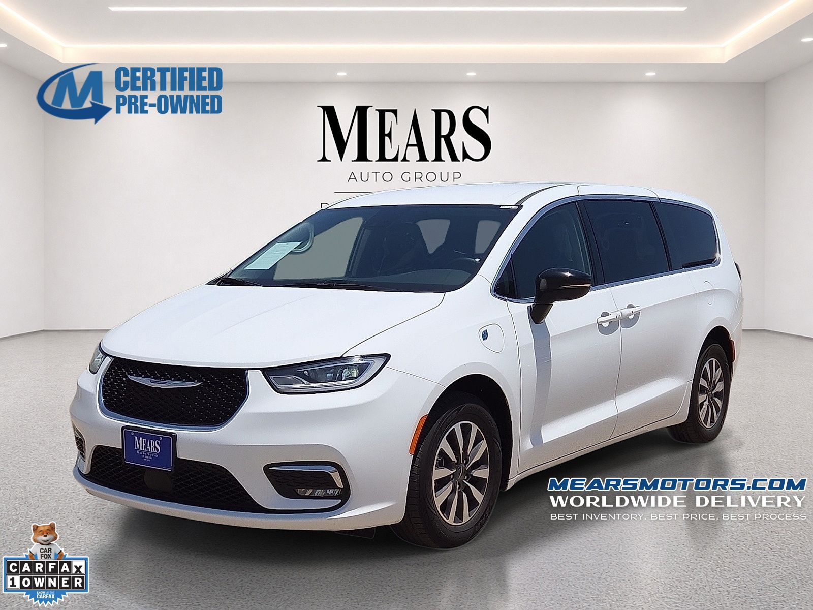 Bright White Clearcoat 2024 Chrysler Pacifica Hybrid Minivan Front-Wheel Drive Continuously Variable Transmission