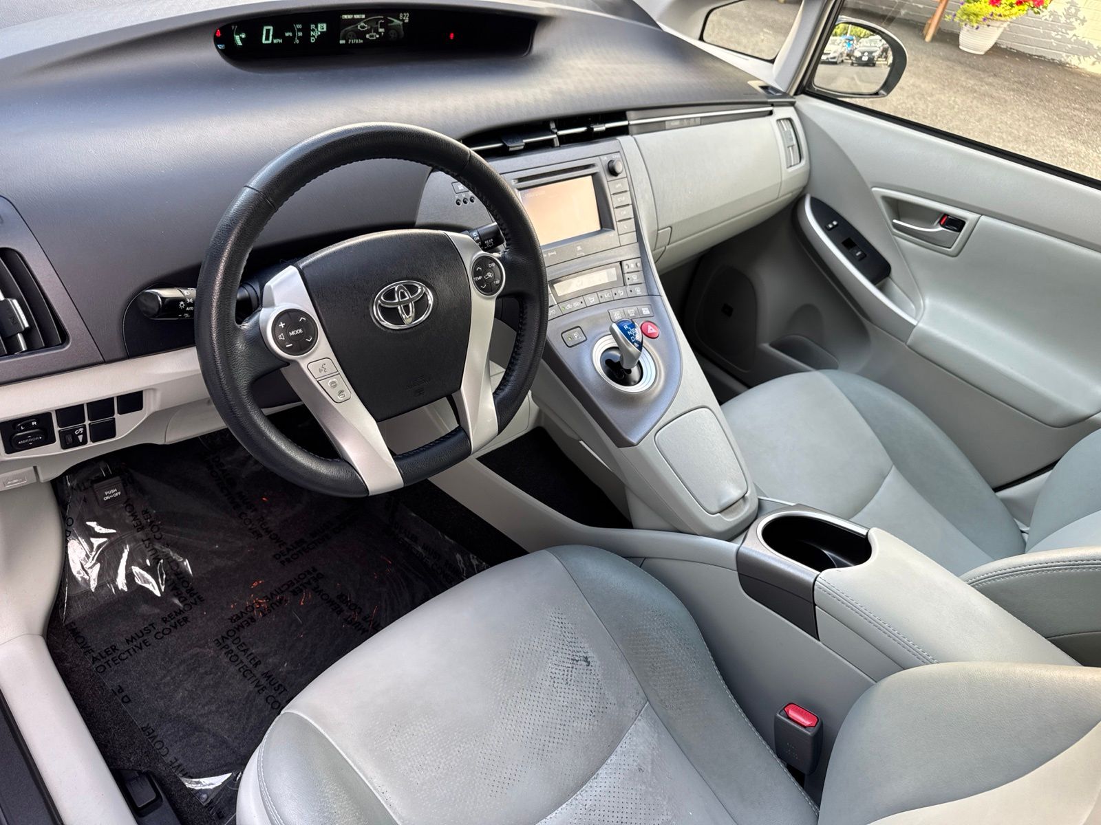 Used 2015 Winter Gray Metallic Toyota Four image 30