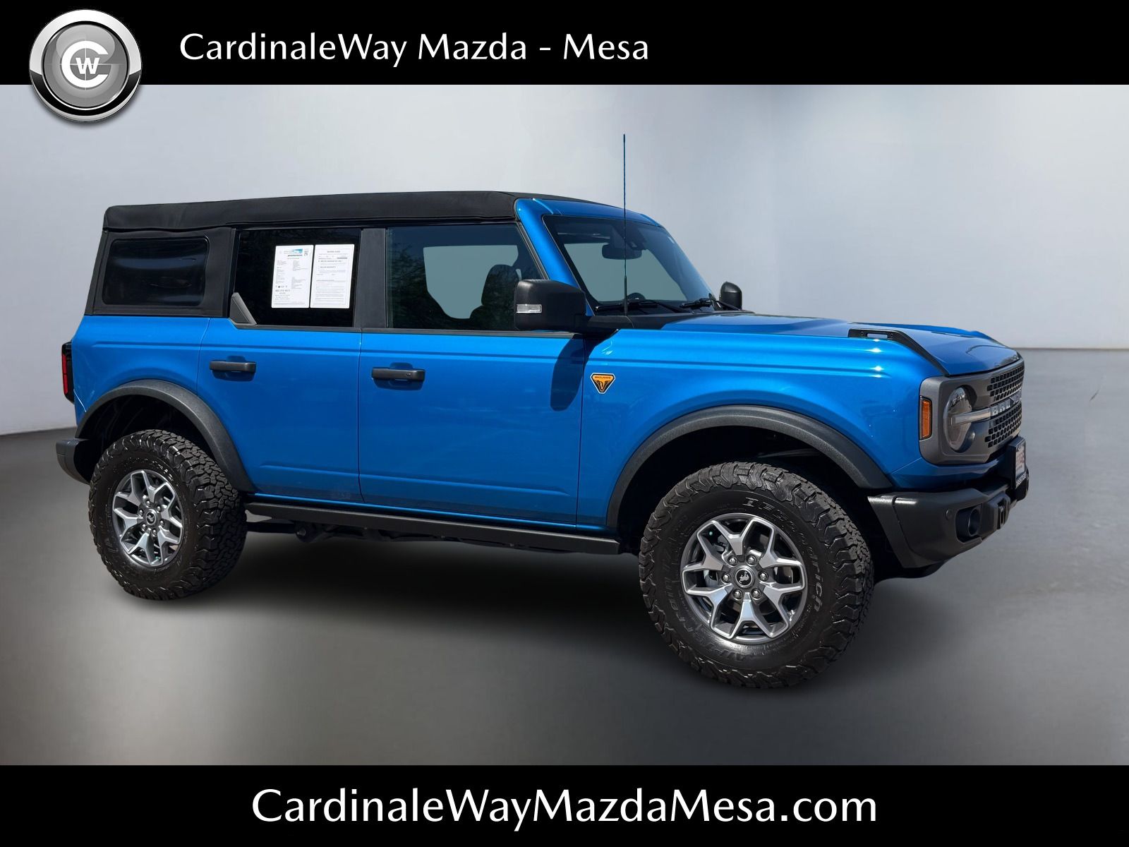 Velocity Blue Metallic 2023 Ford Bronco Badlands Advanced 4-Door 4WD SUV / Crossover Four-Wheel Drive Automatic