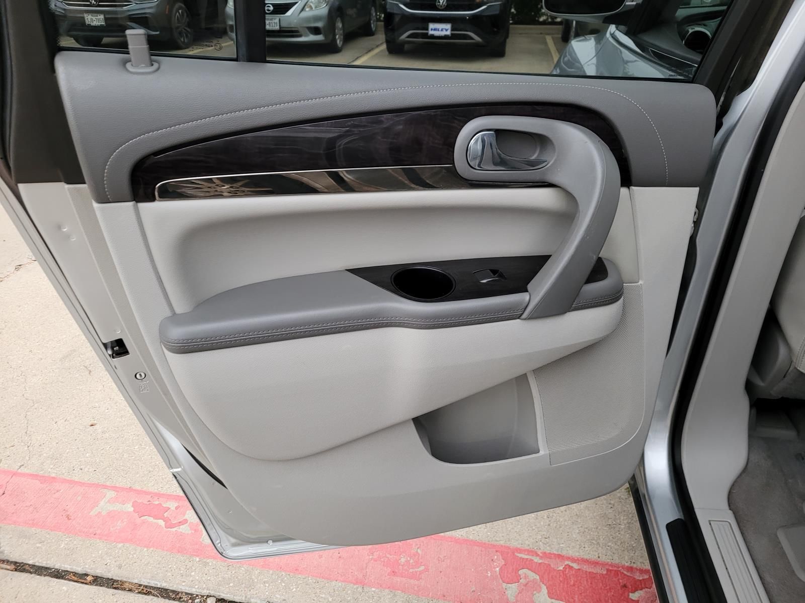 used 2015 Buick Enclave car, priced at $8,990