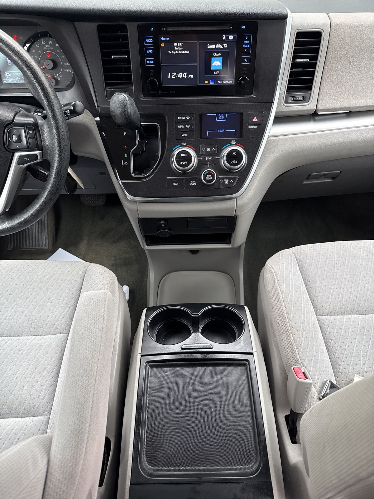 Used Car 2016 Toyota Sienna  Le For Sale Under $12,000 In Austin, Texas