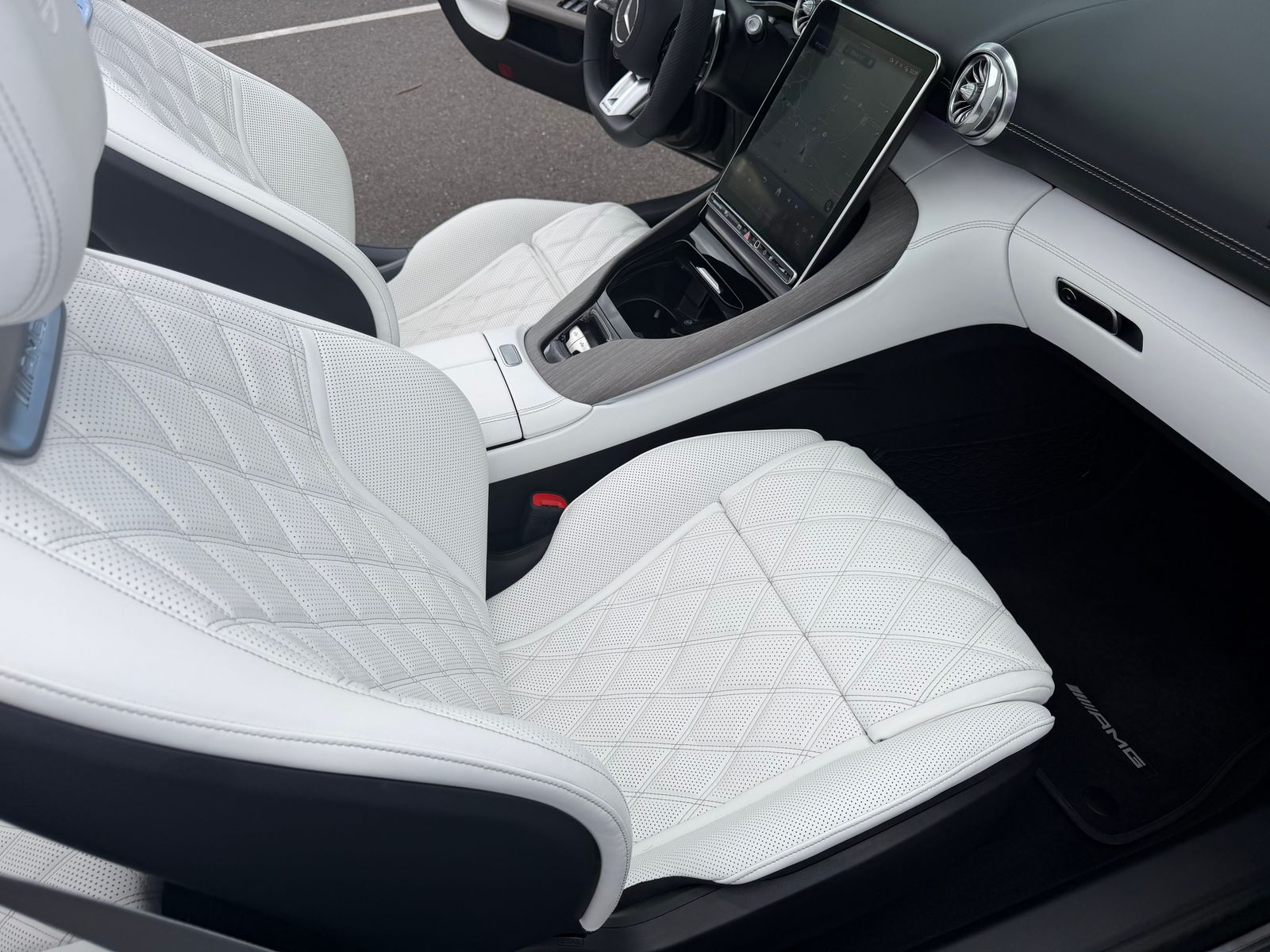 2026 Mercedes-Benz SL-Class SL 63 AMG® — full photo 11 of 12