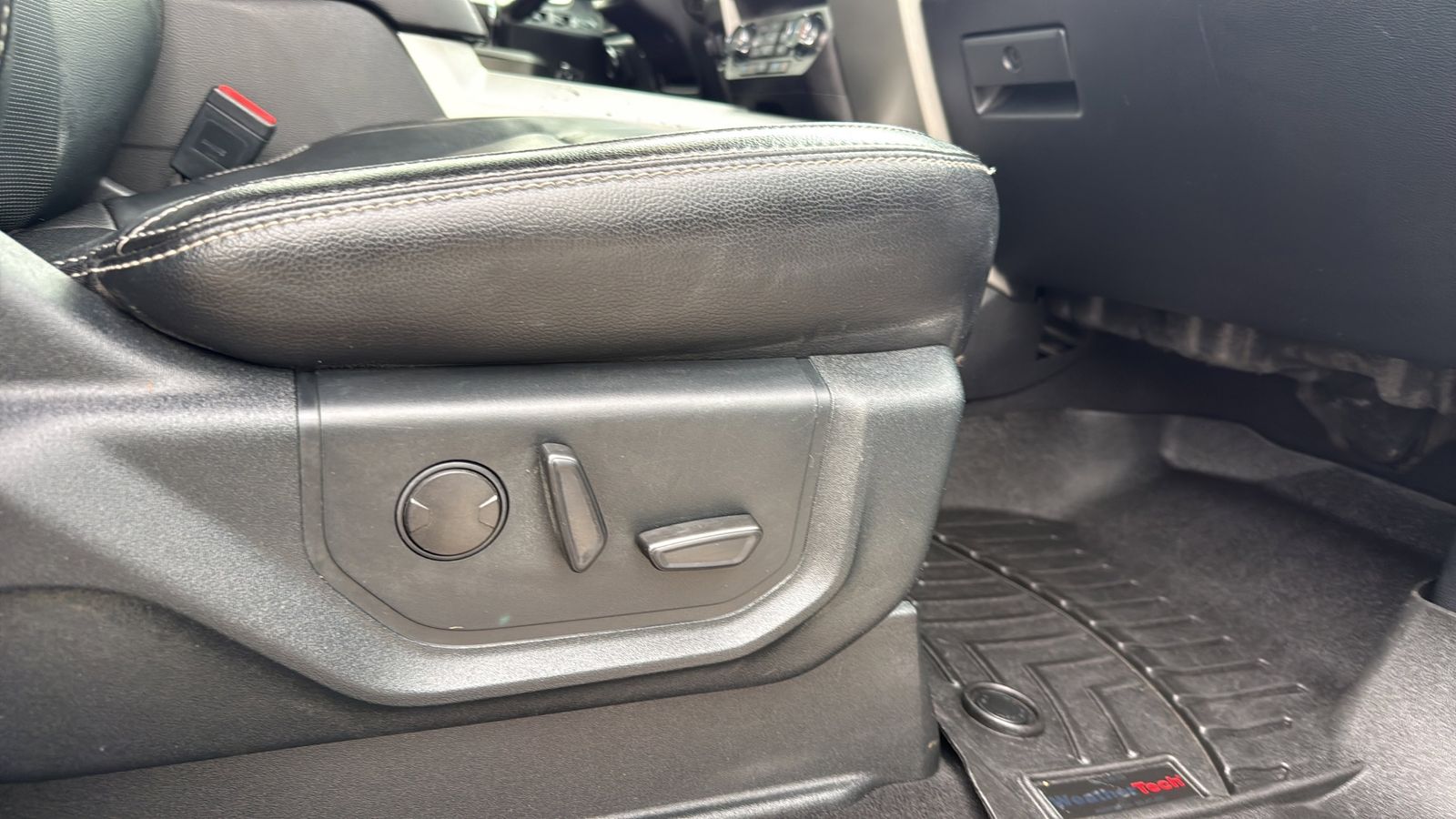 Used Car 2020 Ford F-350sd  Lariat For Sale Under $50,000 In Austin, Texas