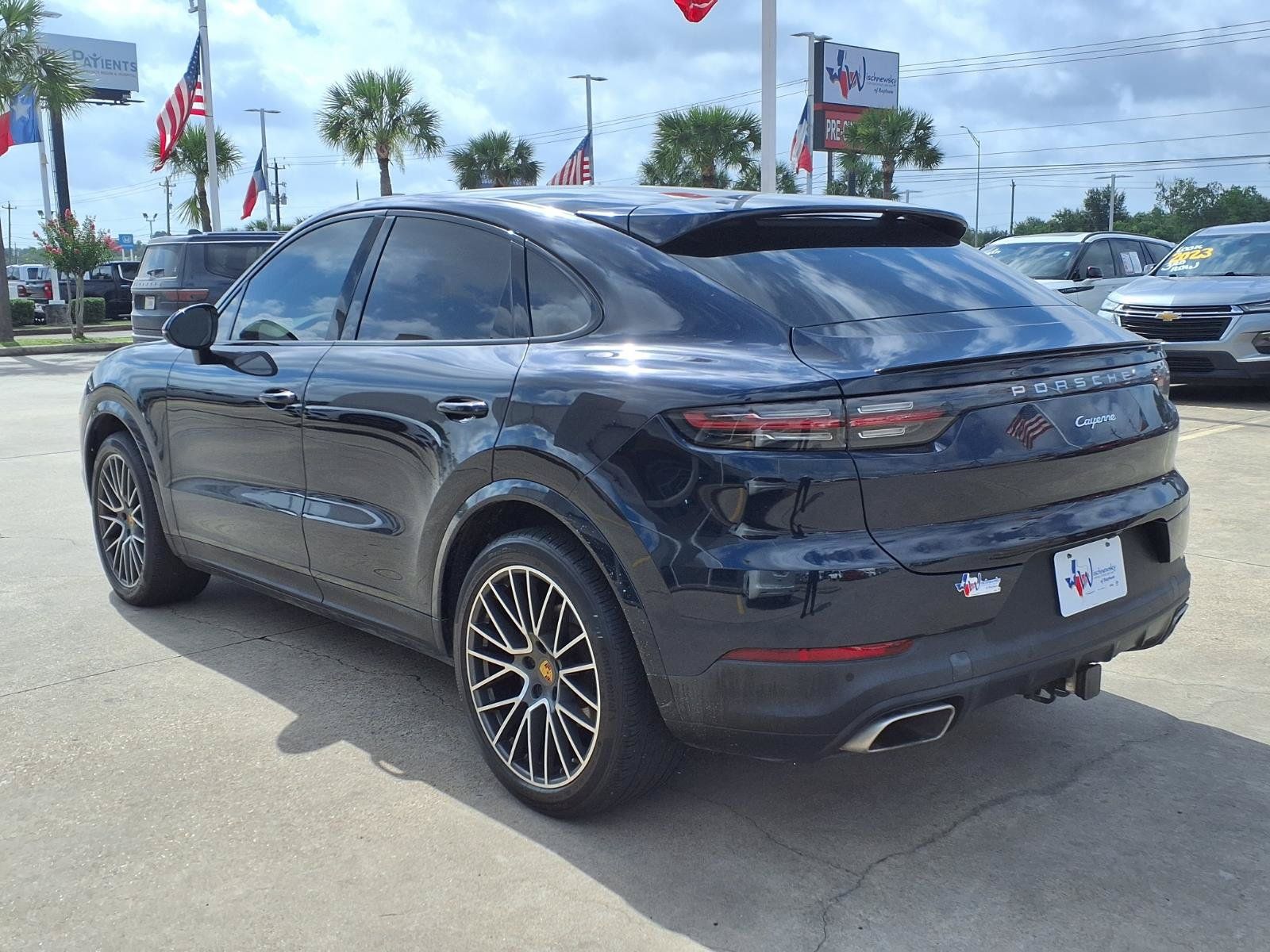 2021 Porsche Cayenne Coupe Base Black at River Oaks CDJR