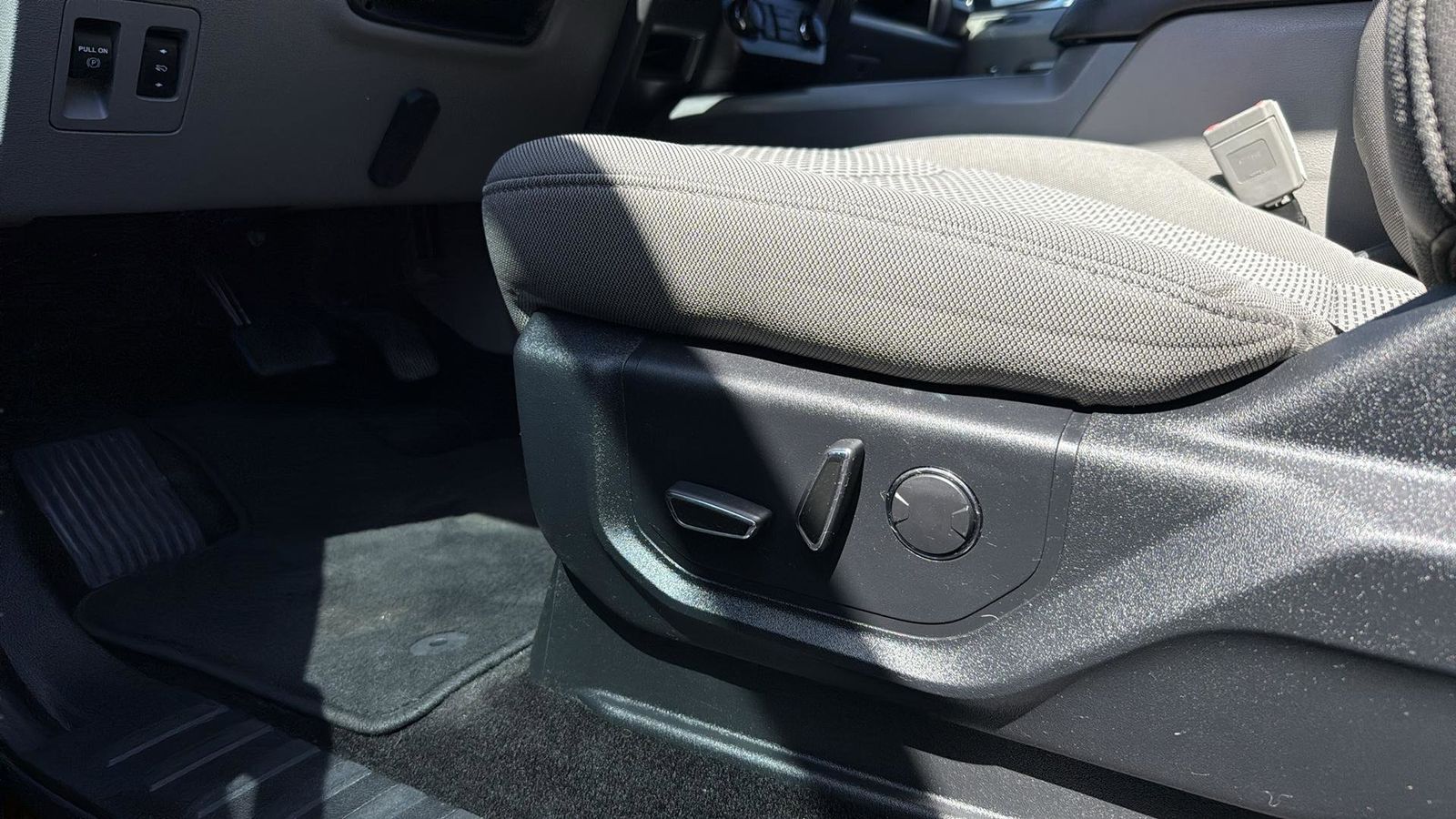 Used Car 2018 Ford F-150  Xlt For Sale Under $25,000 In Austin, Texas