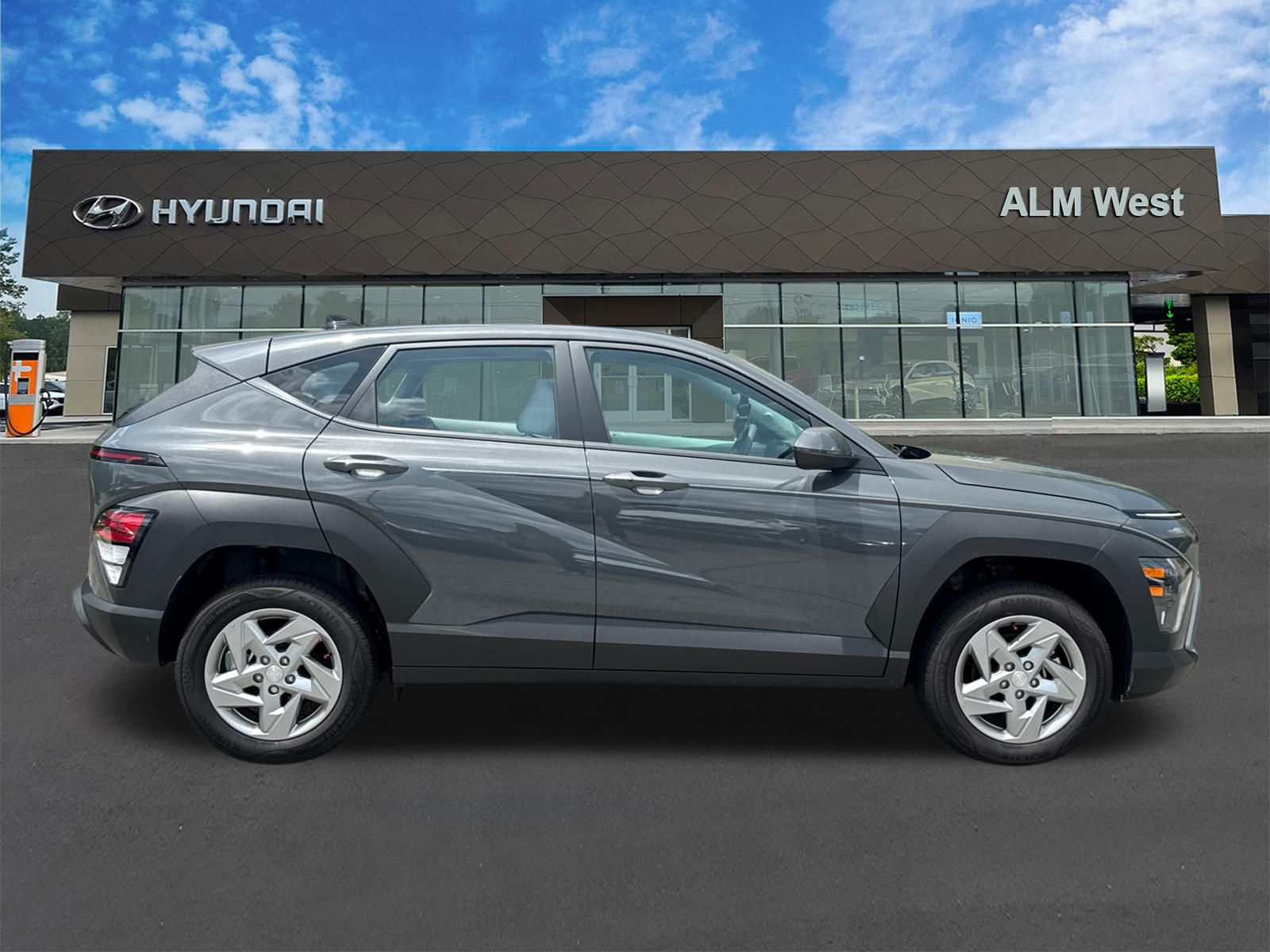 Used 2026 Gray Hyundai SE image 4