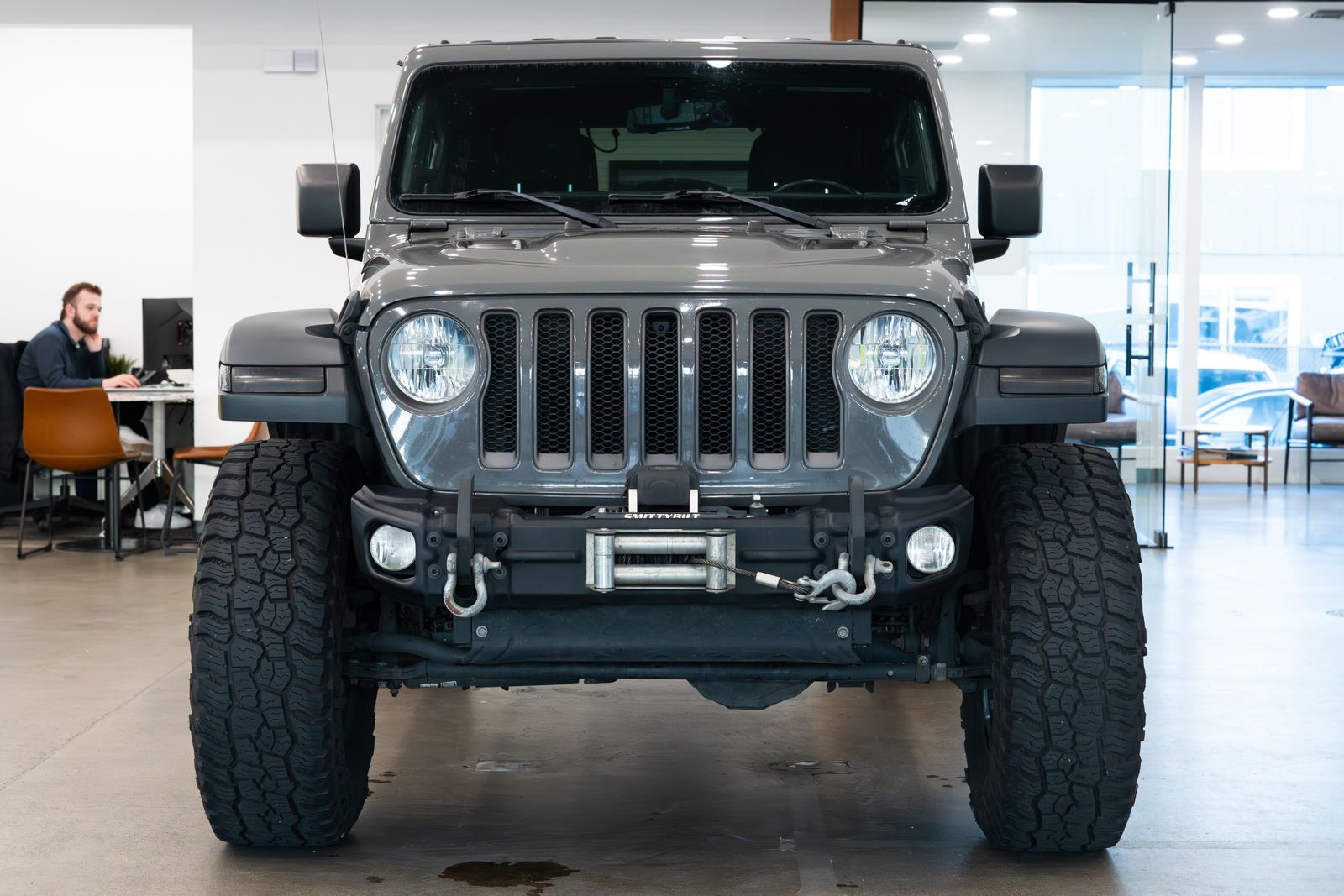 View vehicle photo 2