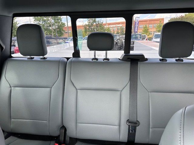 2025 Ford F-350 Super Duty Chassis Cab XL - Photo 17