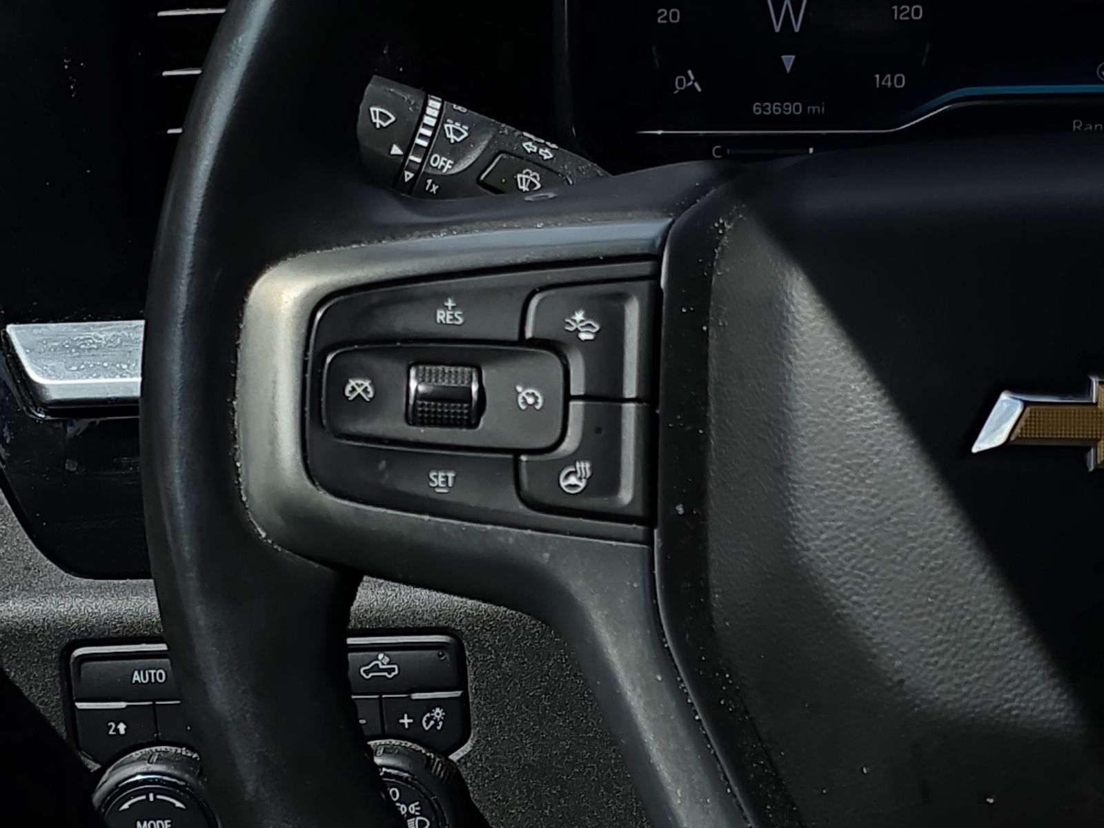 Used 2023 White Chevrolet LT image 30