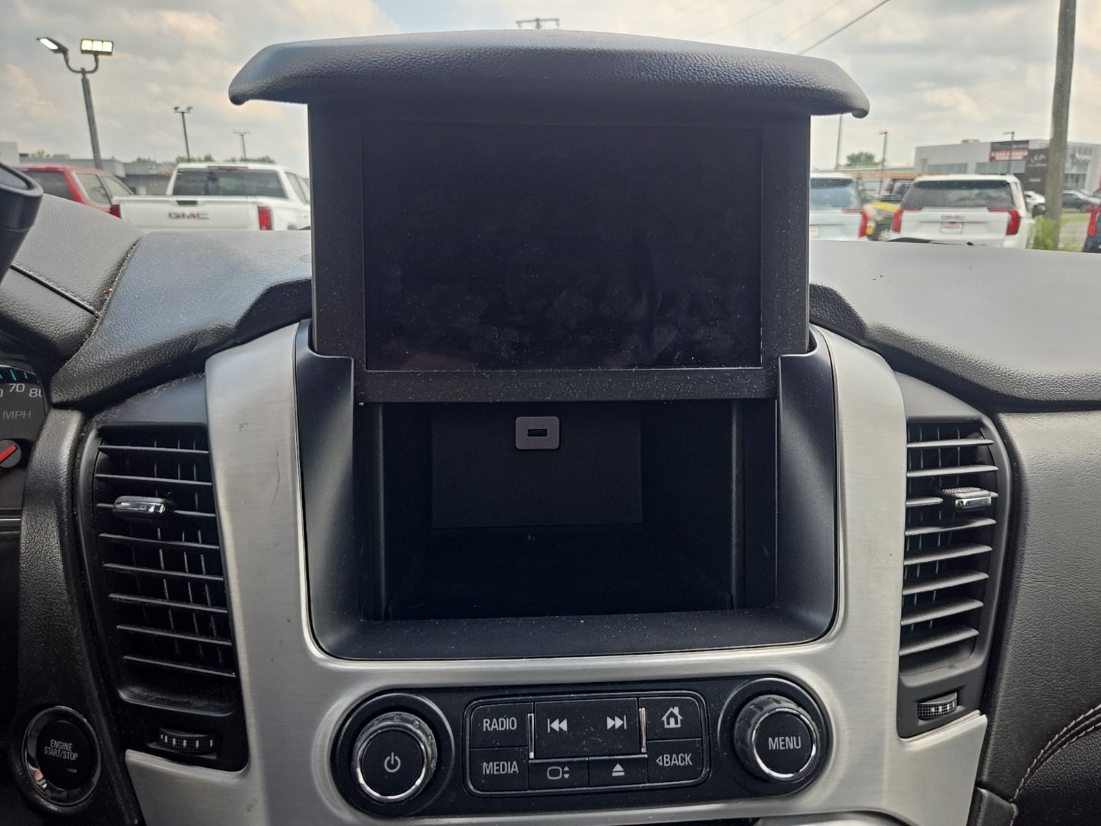 Used 2020 Black GMC SLT image 46