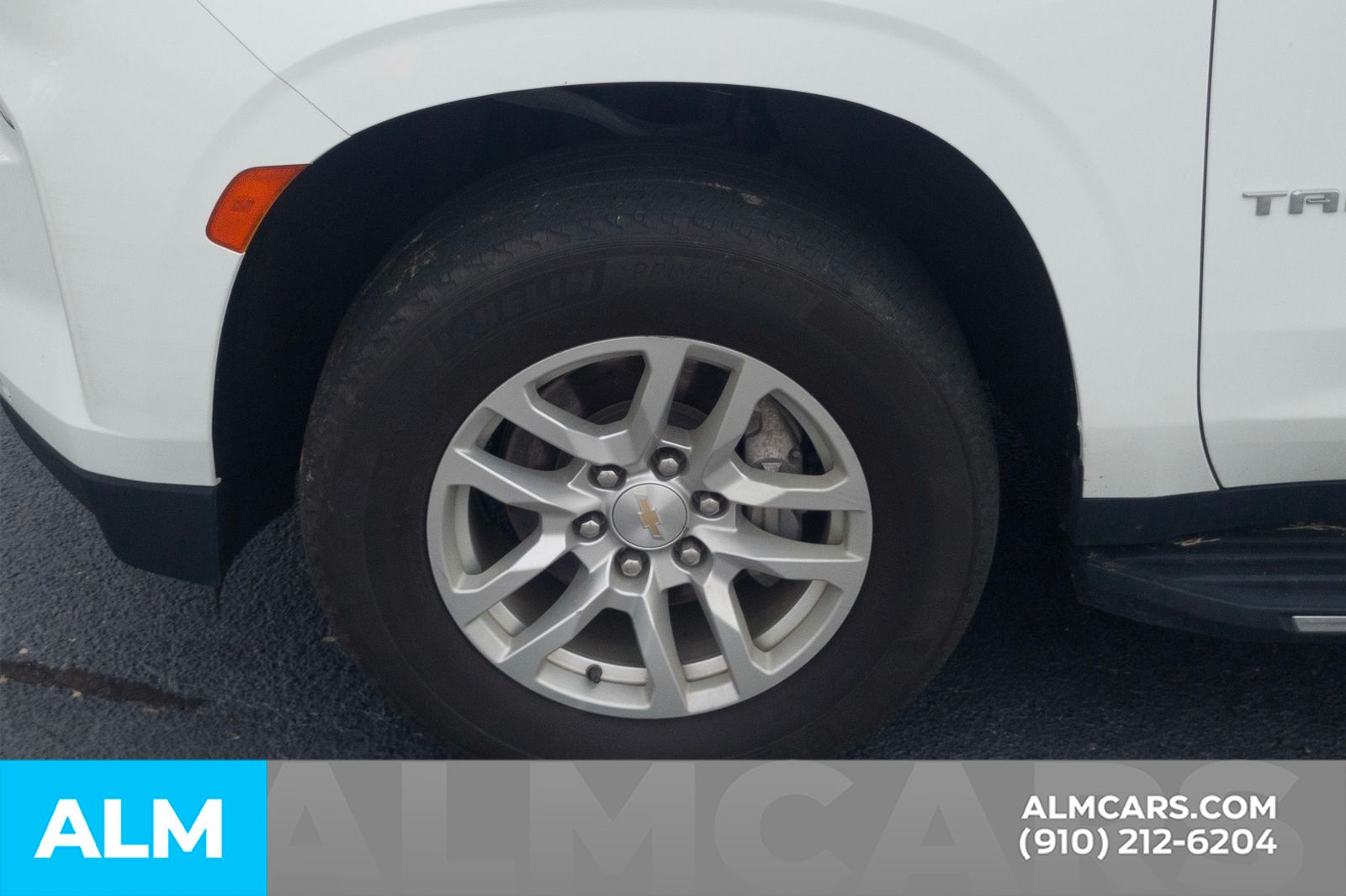 Used 2024 Summit White Chevrolet LT image 14