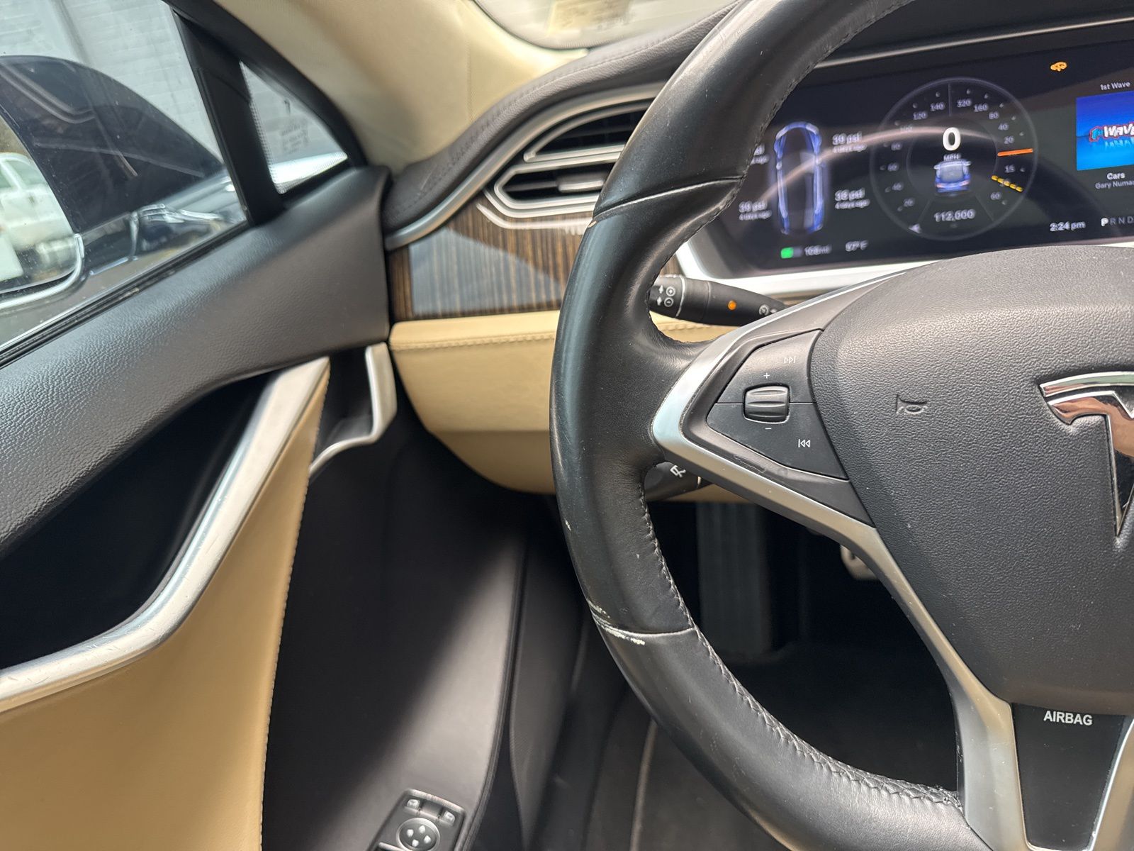 Used 2013 Blue Metallic Tesla Performance image 31