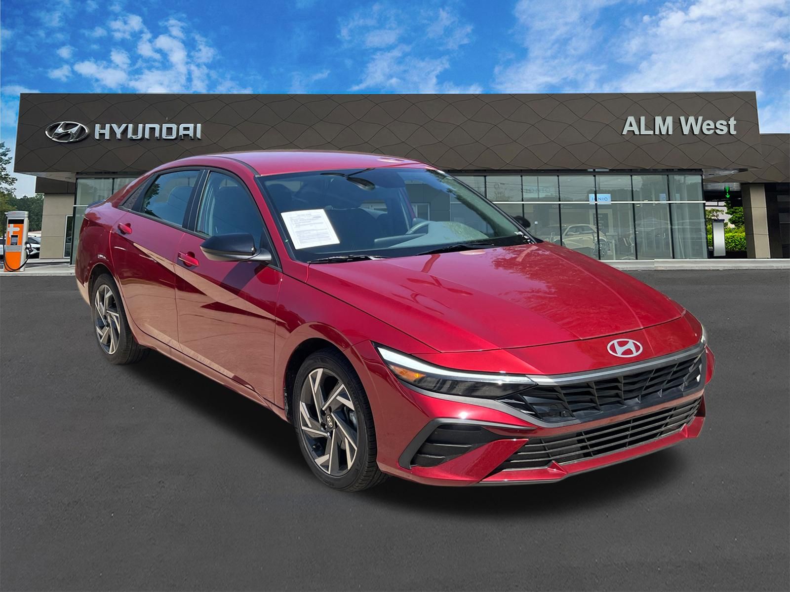 Used 2025 Red Hyundai SEL Sport image 3