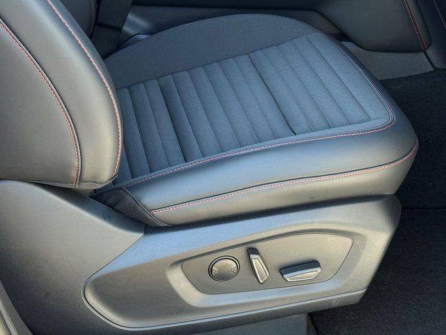 New 2026 Space White Metallic Ford ST-Line image 8