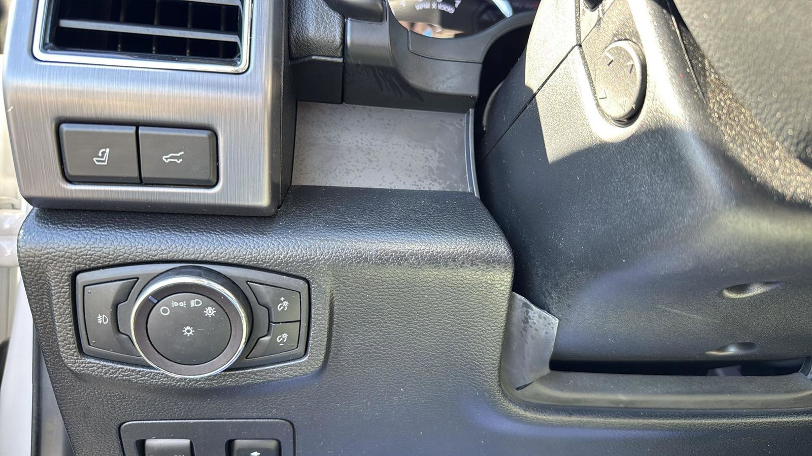 Used Car 2019 Ford Expedition  Platinum For Sale Under $30,000 In Austin, Texas