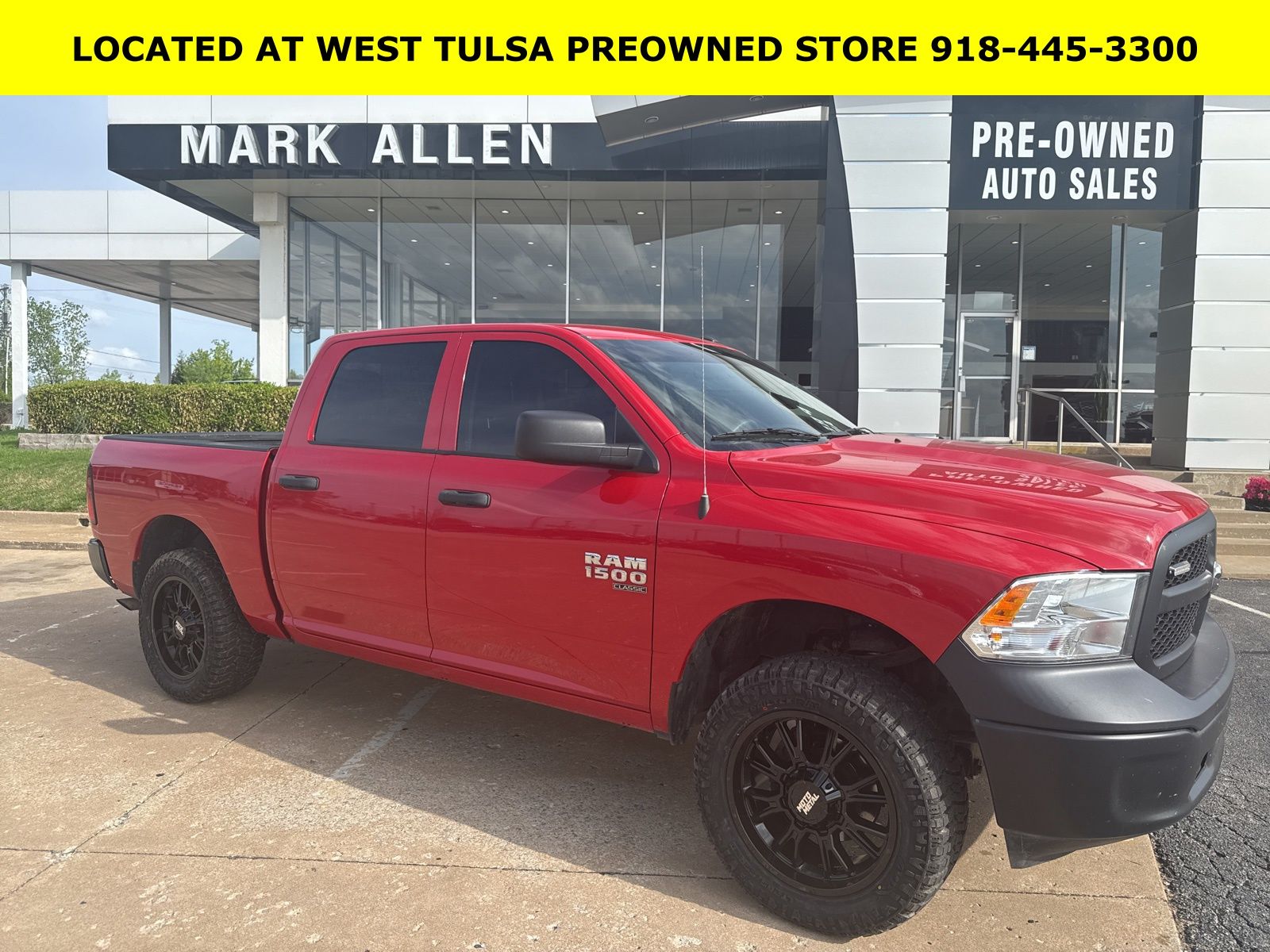 2022 RAM 1500 Classic Tradesman 4x4 Crew Cab 5'7's photo