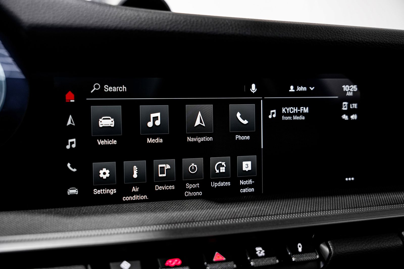 2022 Porsche 911 Carrera 4S — photo 13