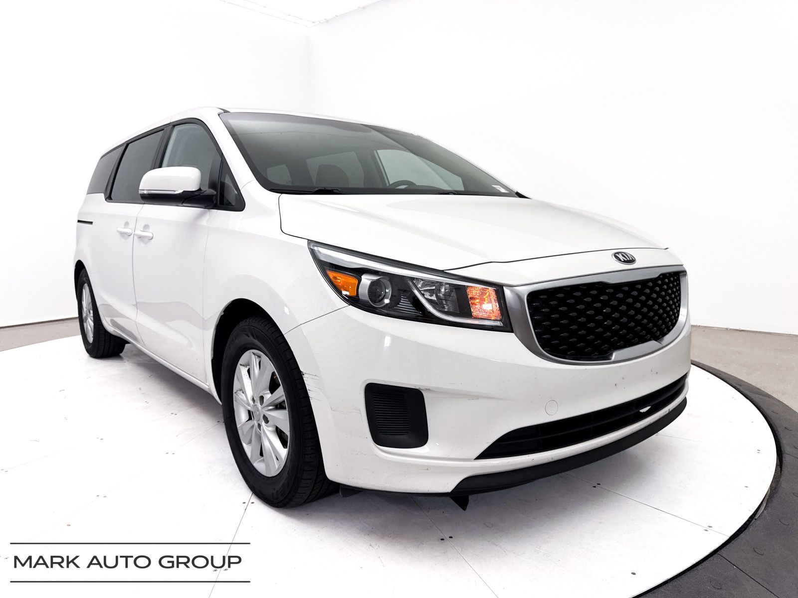 2017 Kia Sedona LX