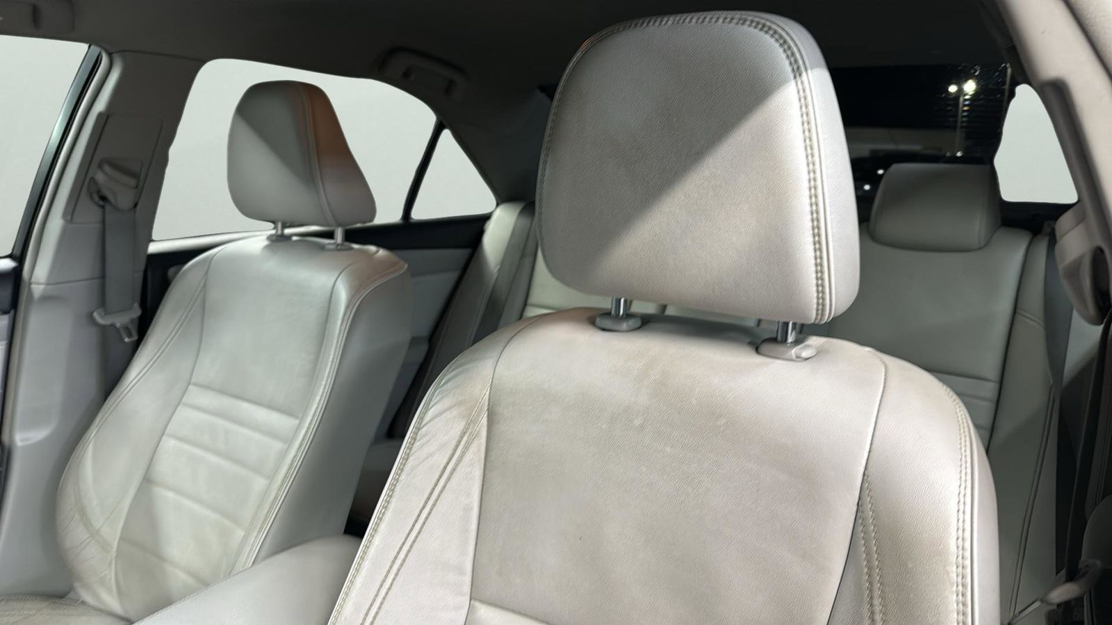 Used Car 2017 Toyota Camry  Xle For Sale Under $15,000 In Austin, Texas