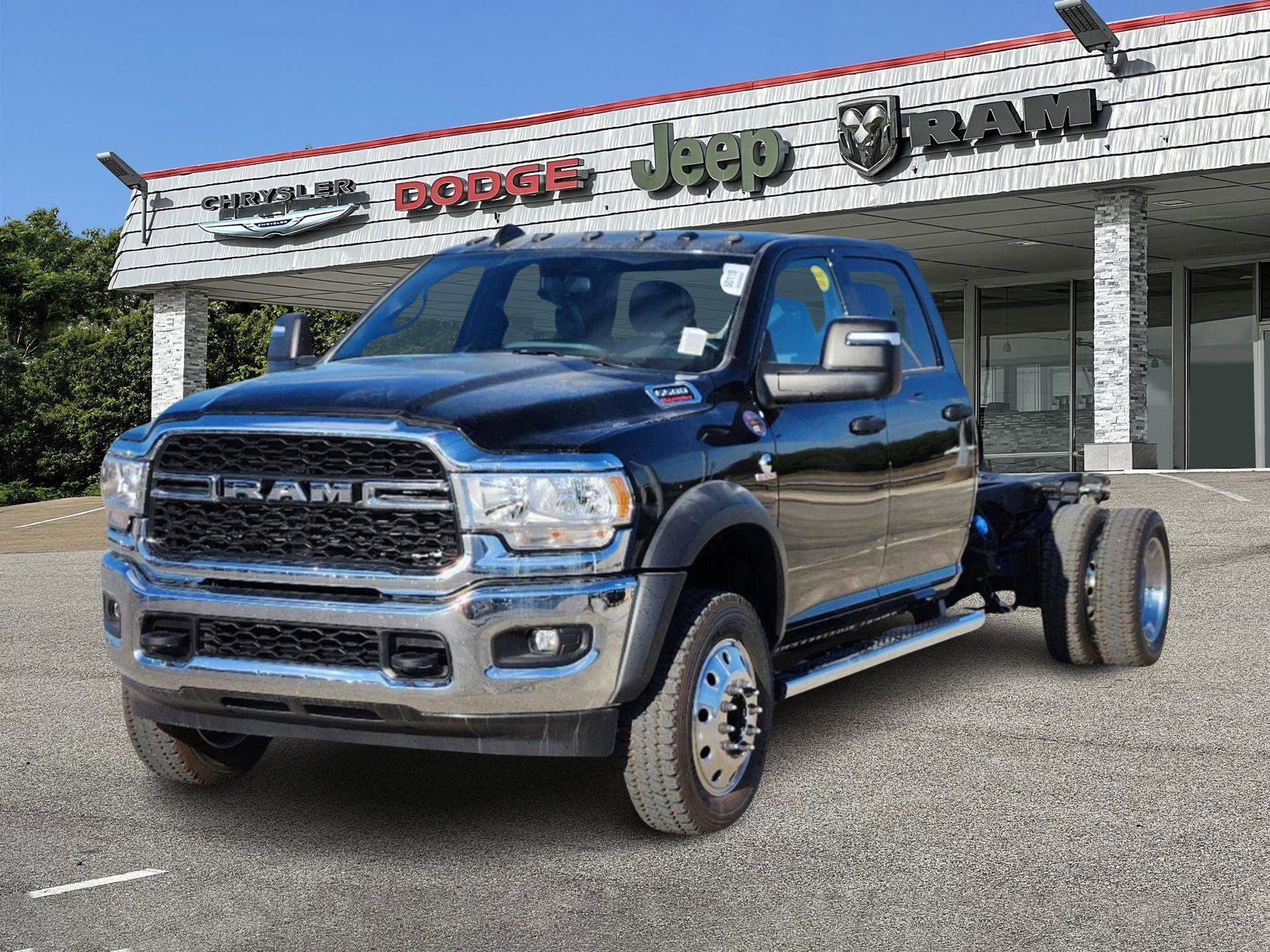 2024 Ram 5500HD Tradesman 2