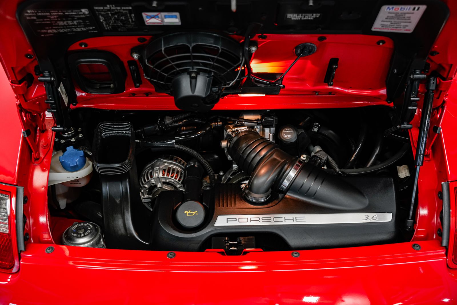 2005 Porsche 911 Carrera — photo 43