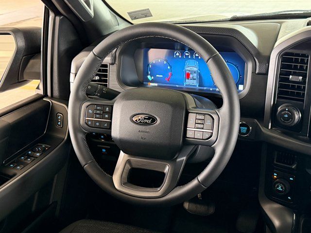 New 2026 Agate Black Metallic Ford XLT image 19