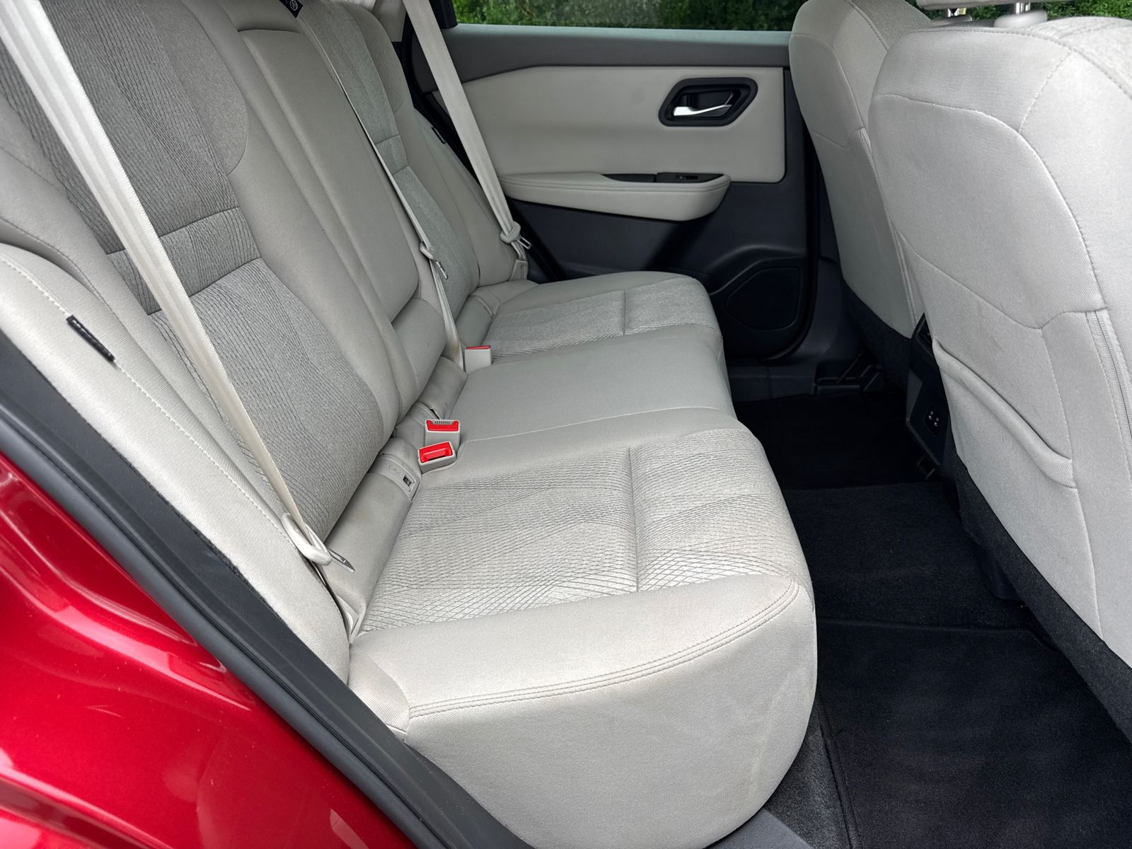 Used 2025 Red Nissan SV image 15
